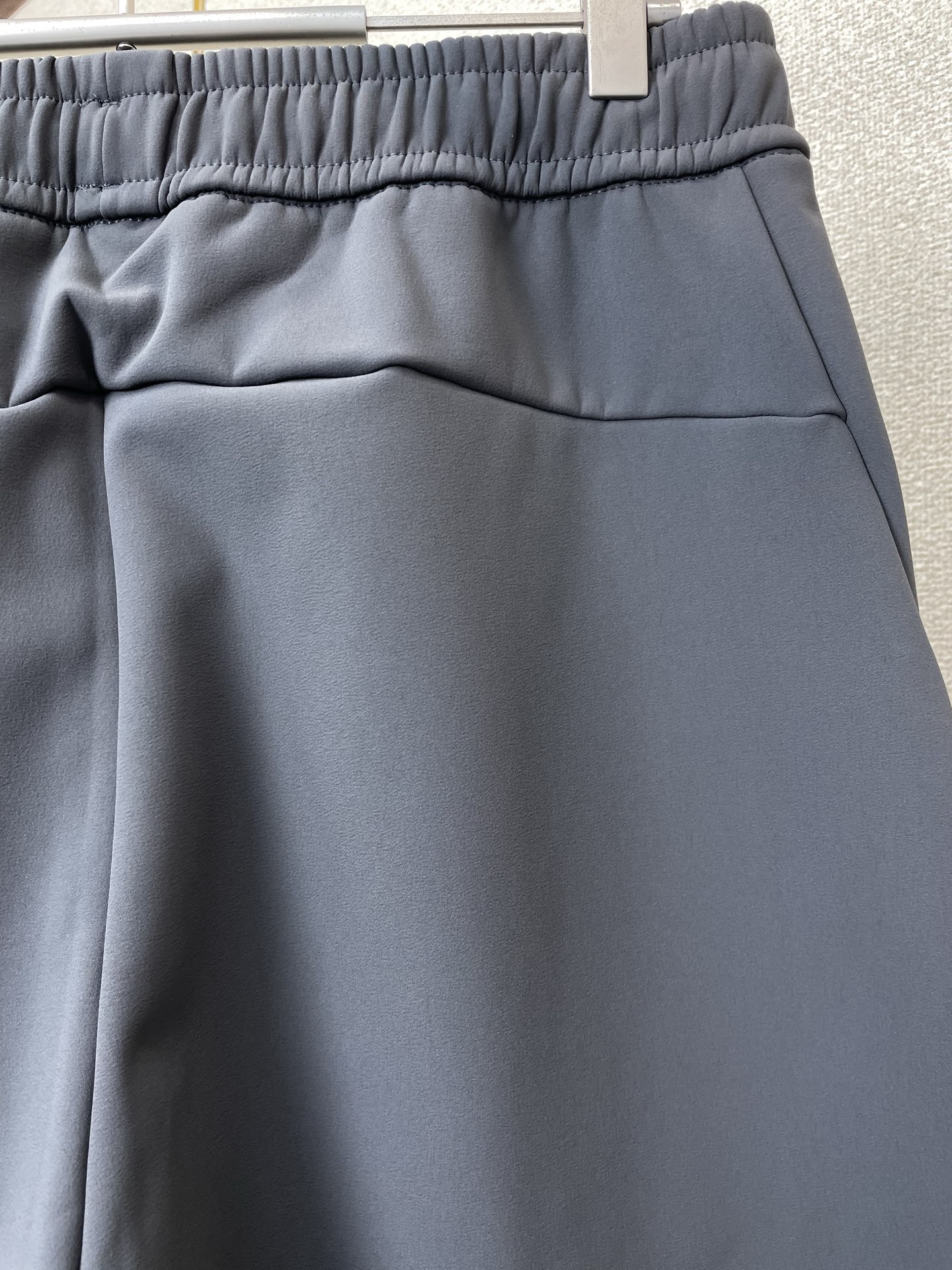 。DESCENTE迪桑特💥砸锅卖铁都要上的新款！新款休闲裤 高端版本！专柜定制面料 透气舒适度高，细节无