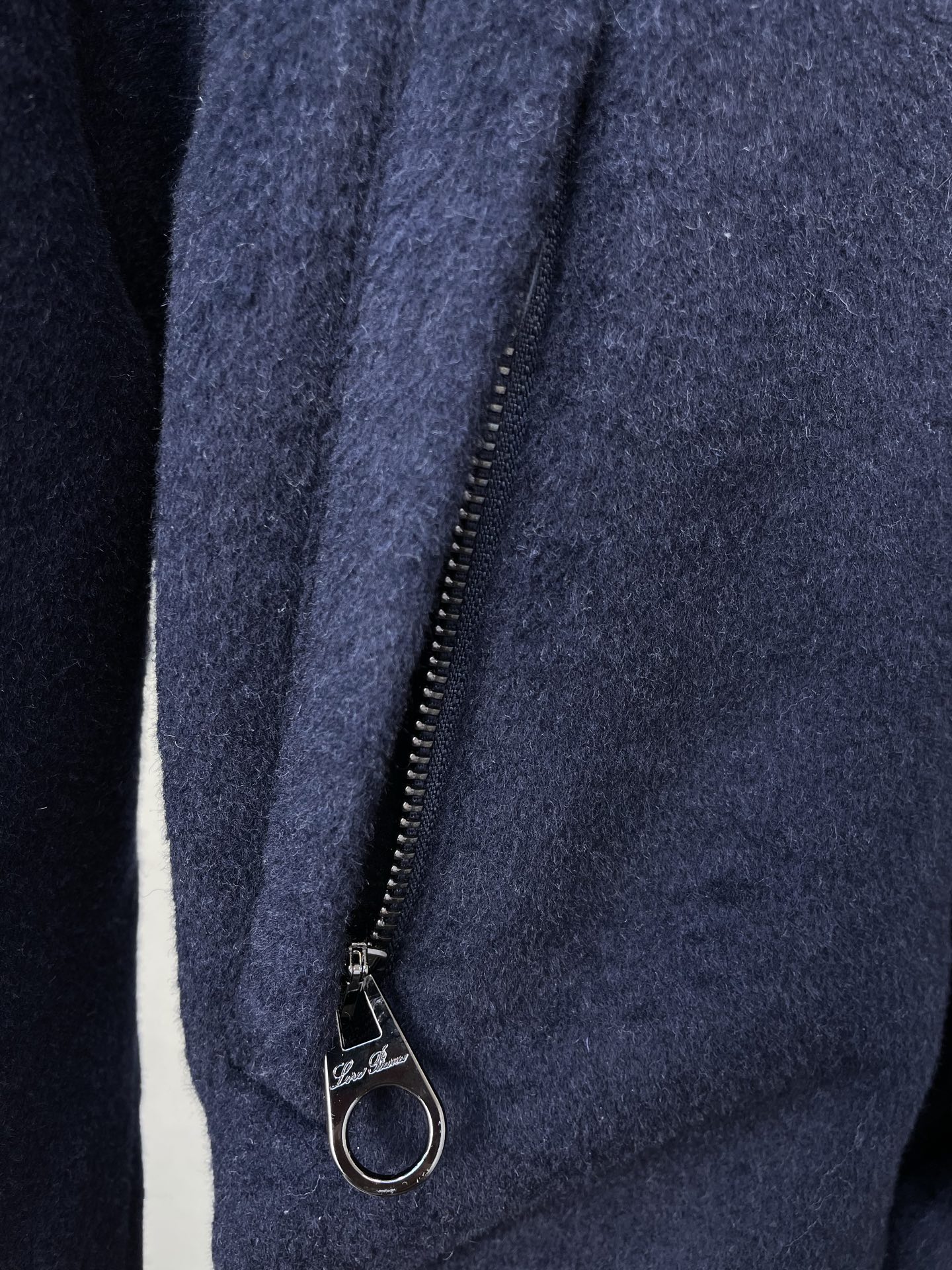 。lP🆕-Loro Piana诺悠翩雅💥砸锅卖铁都要上的新款！新款原单男士休闲羊绒外套 高端定制 高端版