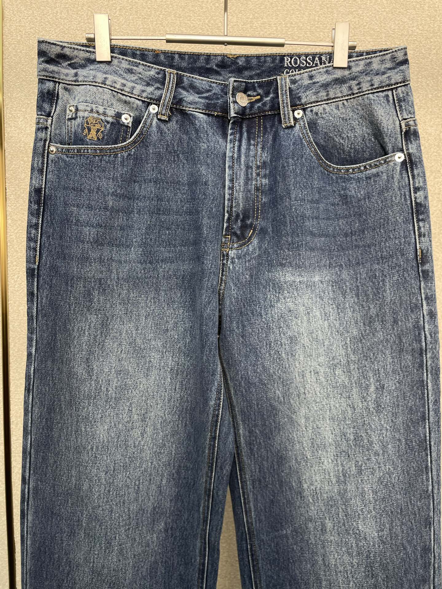 。BC-Brunello Cucineli 布鲁内洛 •库奇内利💥砸锅卖铁都要上的新款！新款 牛仔裤👖高