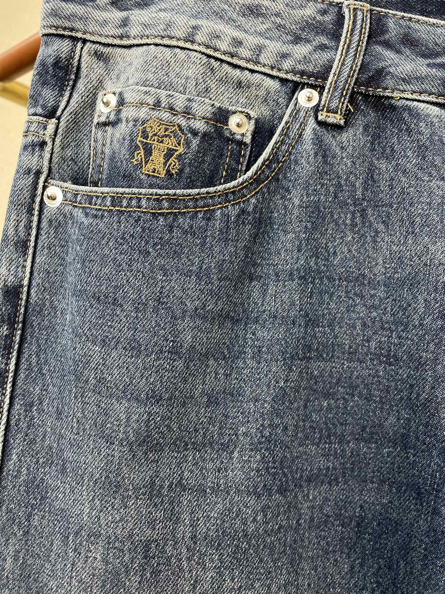 。BC-Brunello Cucineli 布鲁内洛 •库奇内利💥砸锅卖铁都要上的新款！新款 牛仔裤👖高