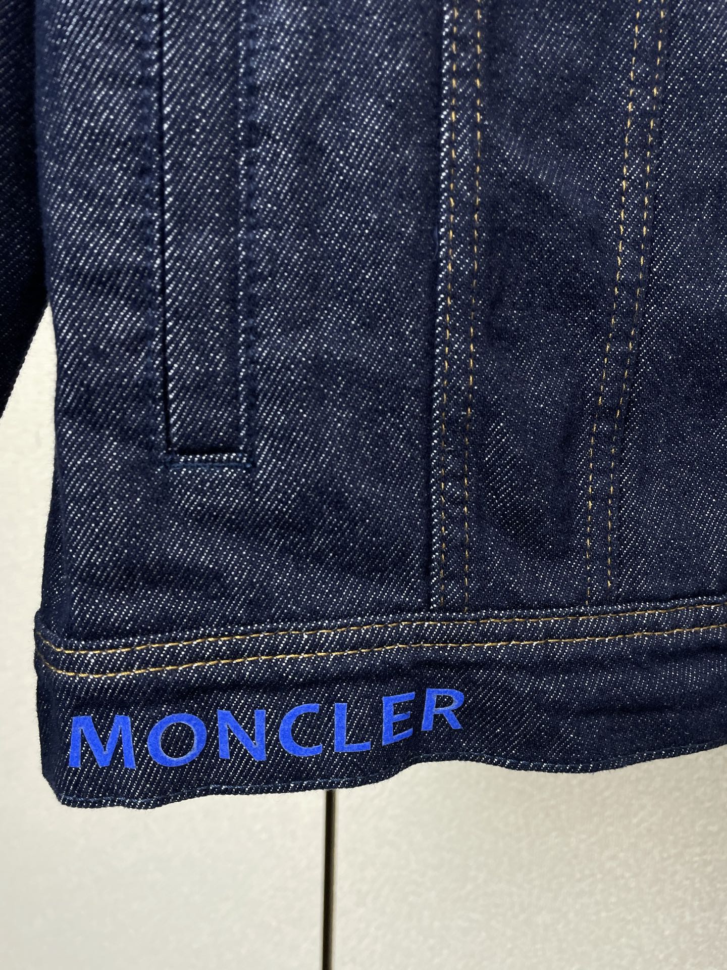 支持跨年售后！。Moncler蒙口💥独家专供新款原单男士休闲牛仔外套 高端定制 高版本 时尚百搭爆款⚠️
