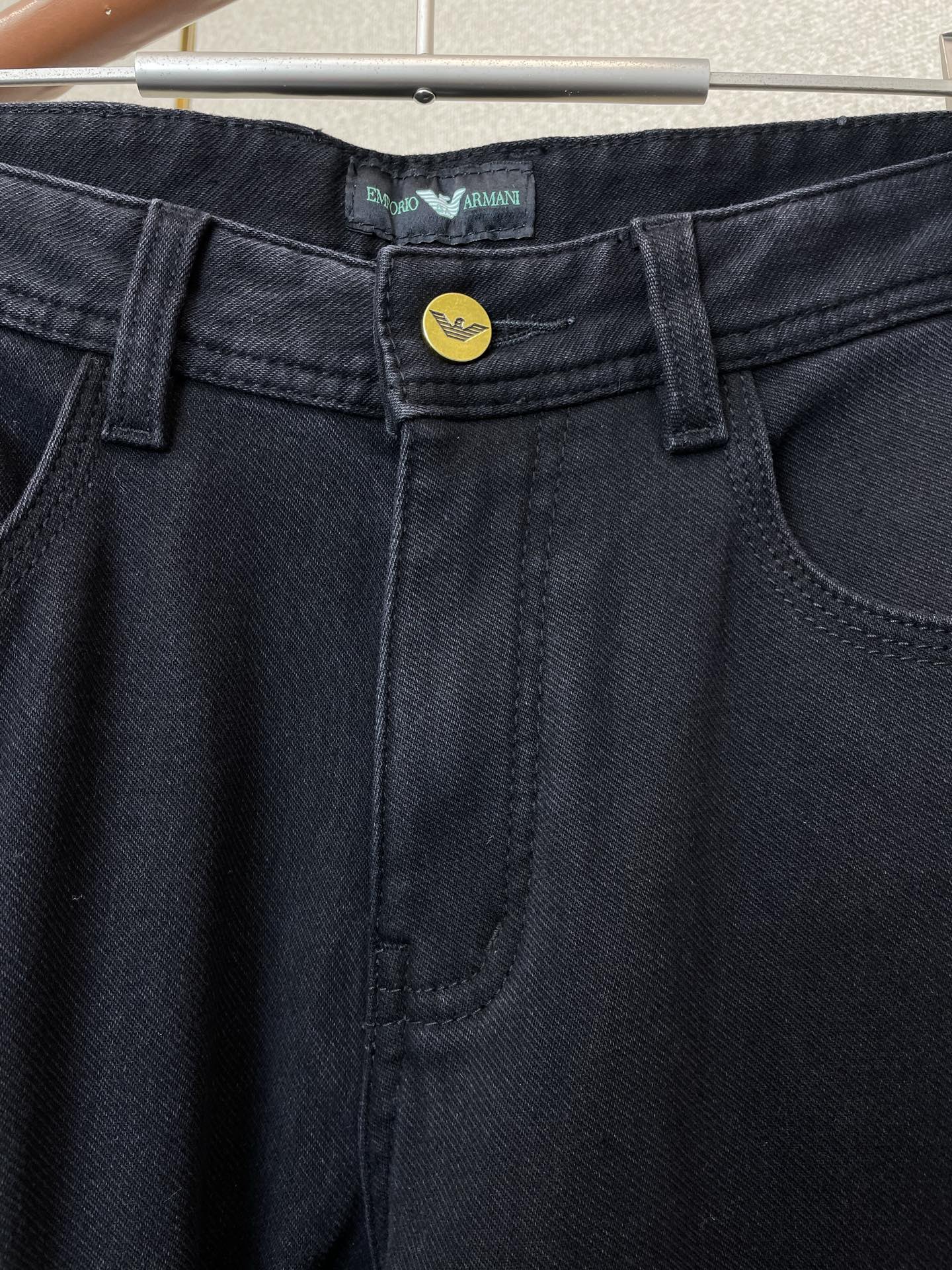 。ARMANI阿玛尼💥砸锅卖铁都要上的新款！新款休闲牛仔裤👖高端版本 专柜定制面料 内里加绒面料 透气舒