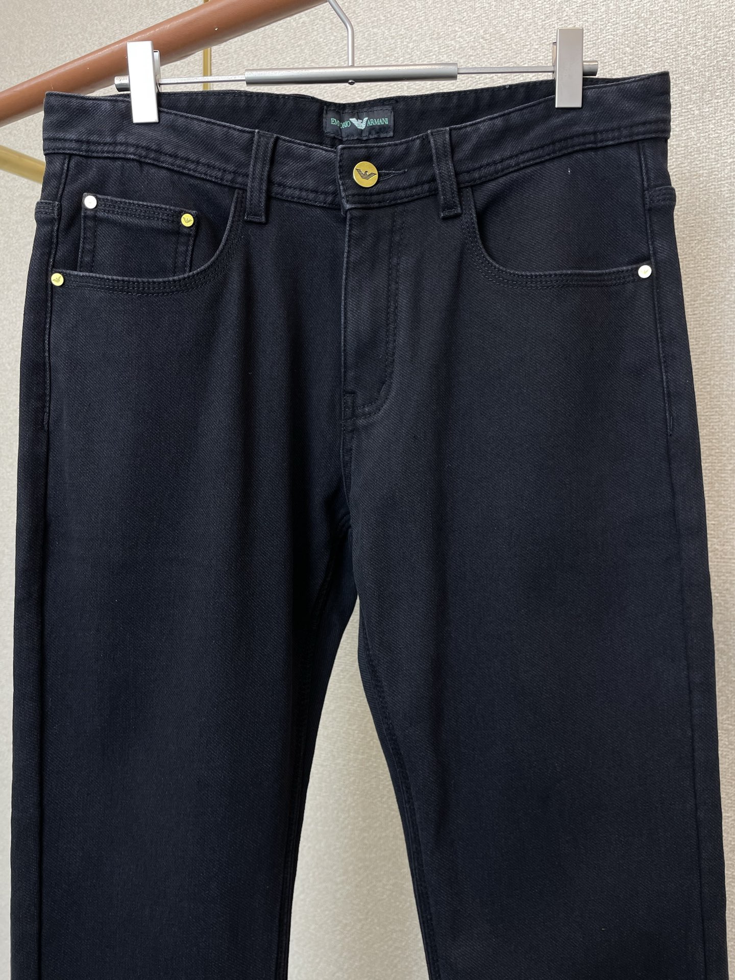 。ARMANI阿玛尼💥砸锅卖铁都要上的新款！新款休闲牛仔裤👖高端版本 专柜定制面料 内里加绒面料 透气舒