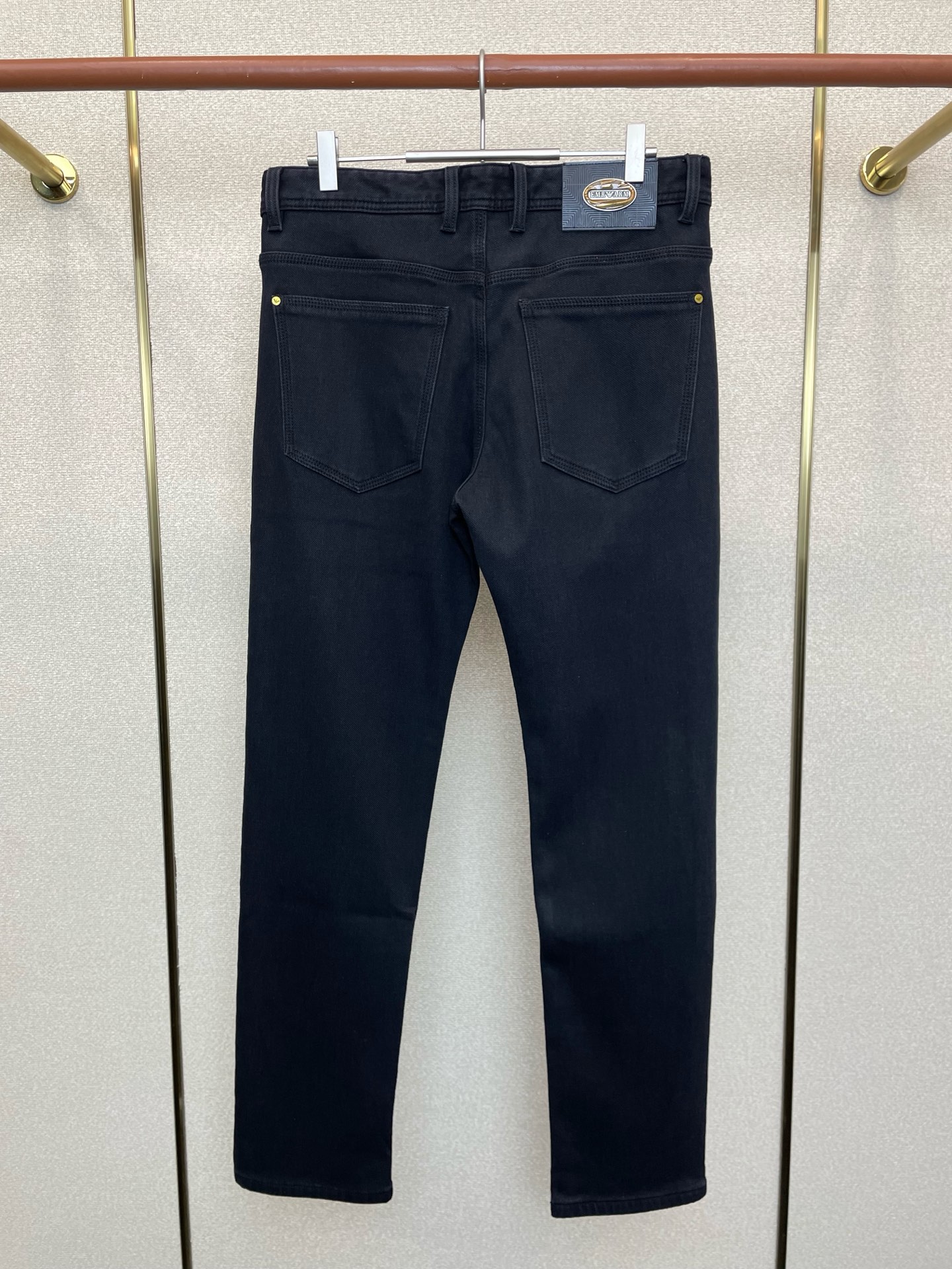 。ARMANI阿玛尼💥砸锅卖铁都要上的新款！新款休闲牛仔裤👖高端版本 专柜定制面料 内里加绒面料 透气舒