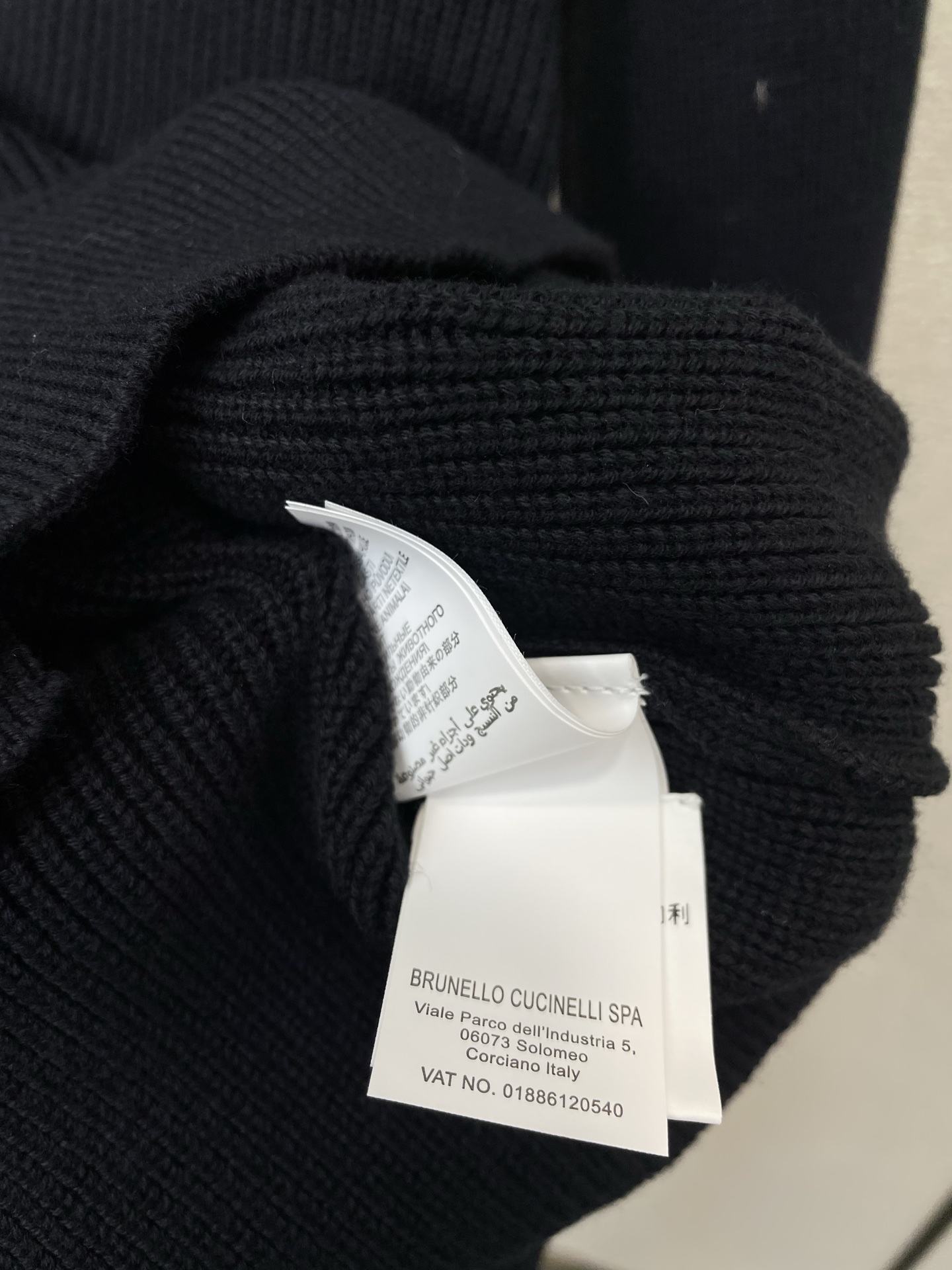 。BC-Brunello Cucinali布鲁内洛·库奇内利💥砸锅卖铁都要上的新款！新款原单男士休闲毛衣