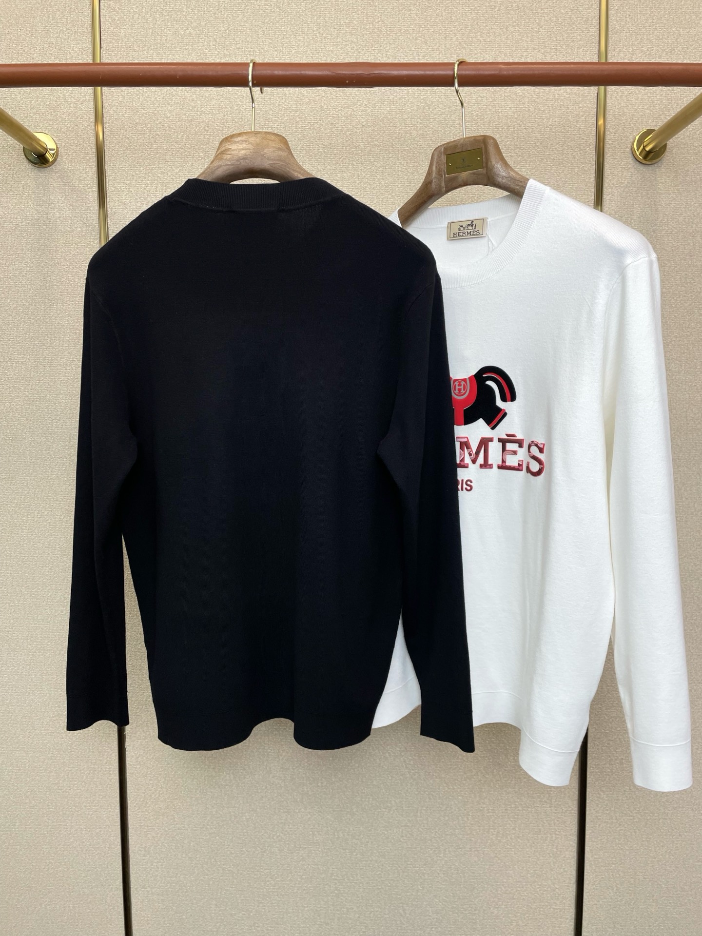 。Hermès爱马仕💥砸锅卖铁都要上的新款！新款原单男士休闲毛衣 高端定制 高端版本 时尚百搭爆款⚠️⚠