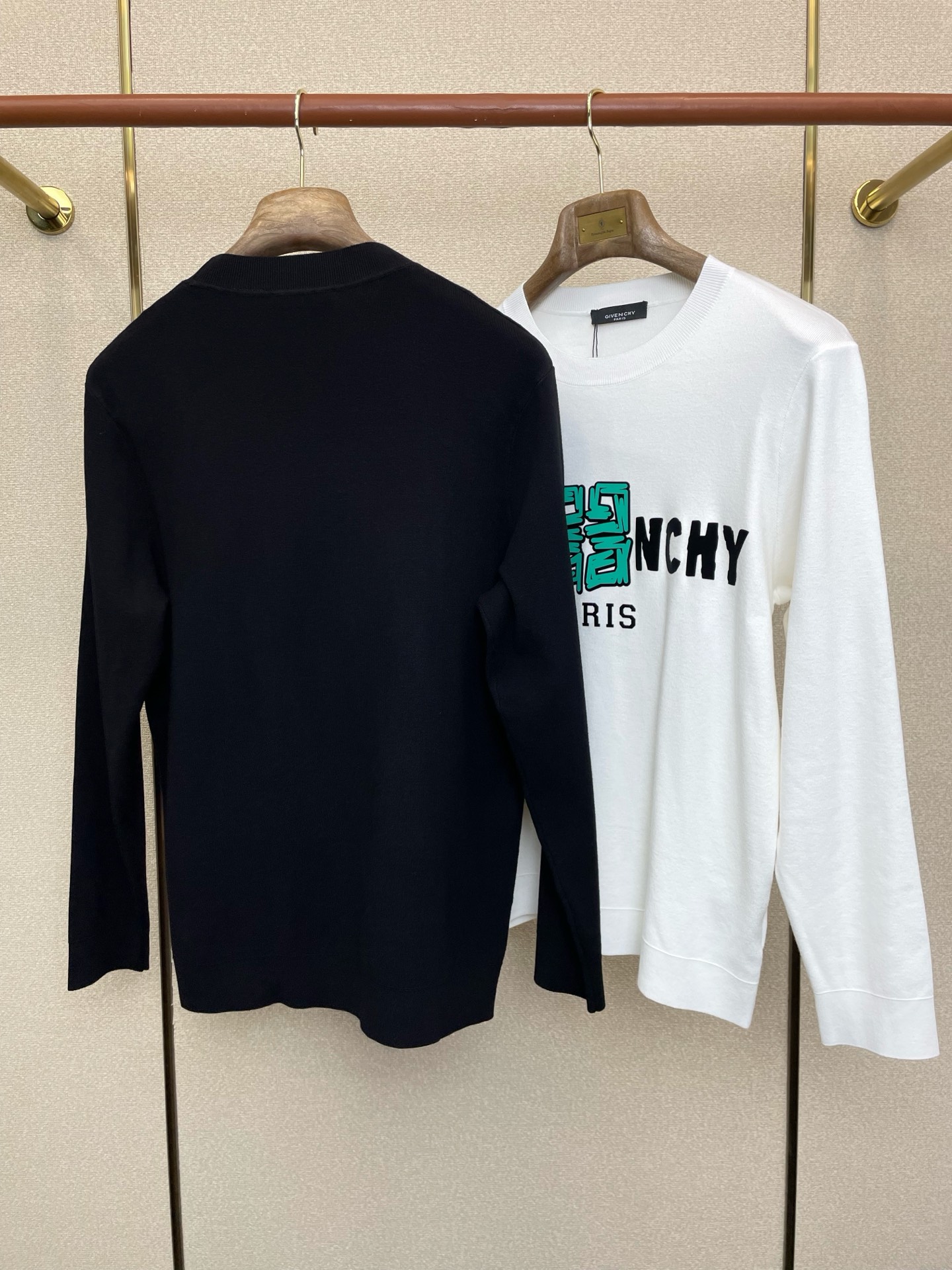 。Givenchy纪梵希💥砸锅卖铁都要上的新款！新款原单男士休闲毛衣 高端定制 高端版本 时尚百搭爆款⚠