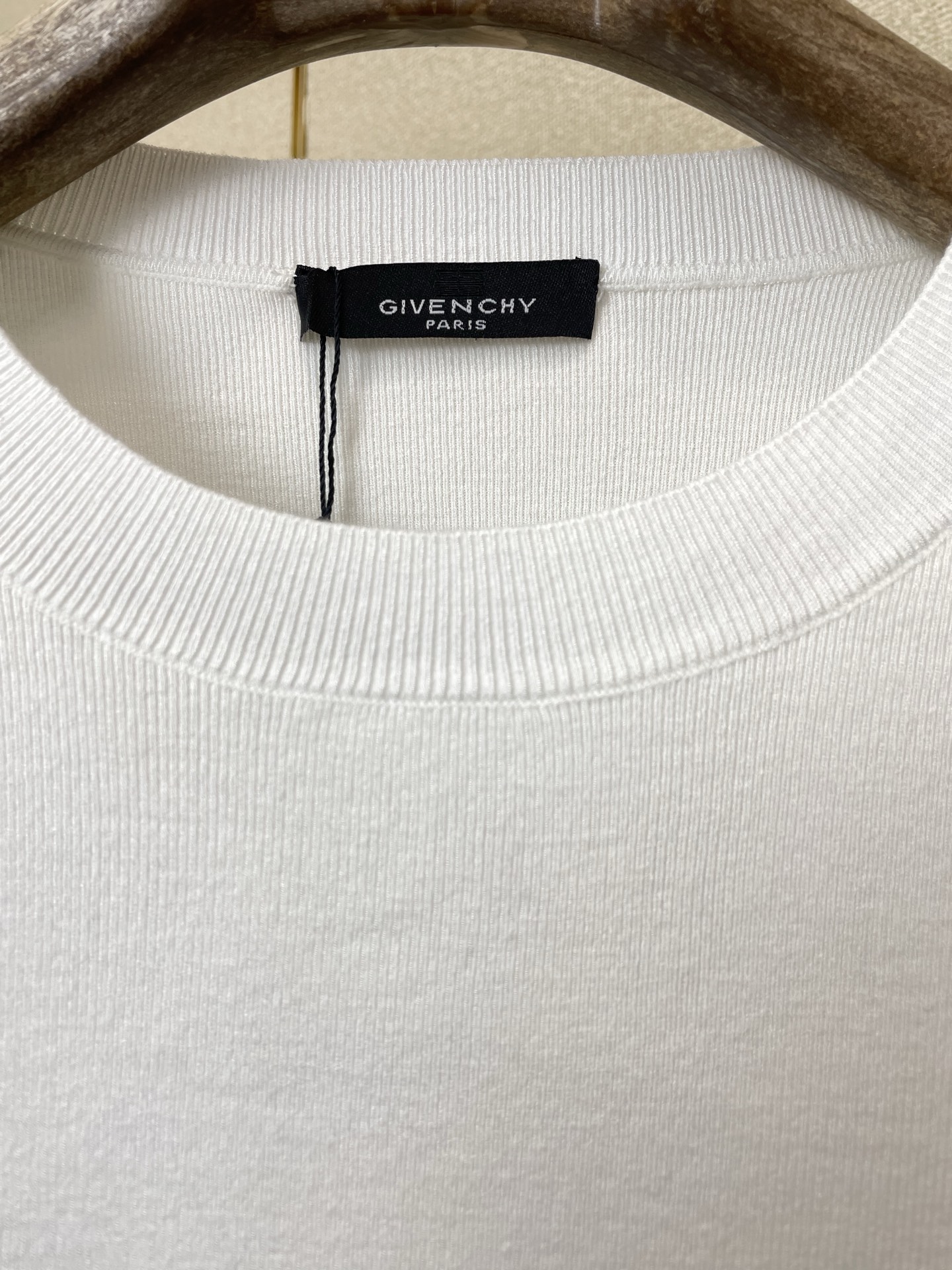 。Givenchy纪梵希💥砸锅卖铁都要上的新款！新款原单男士休闲毛衣 高端定制 高端版本 时尚百搭爆款⚠