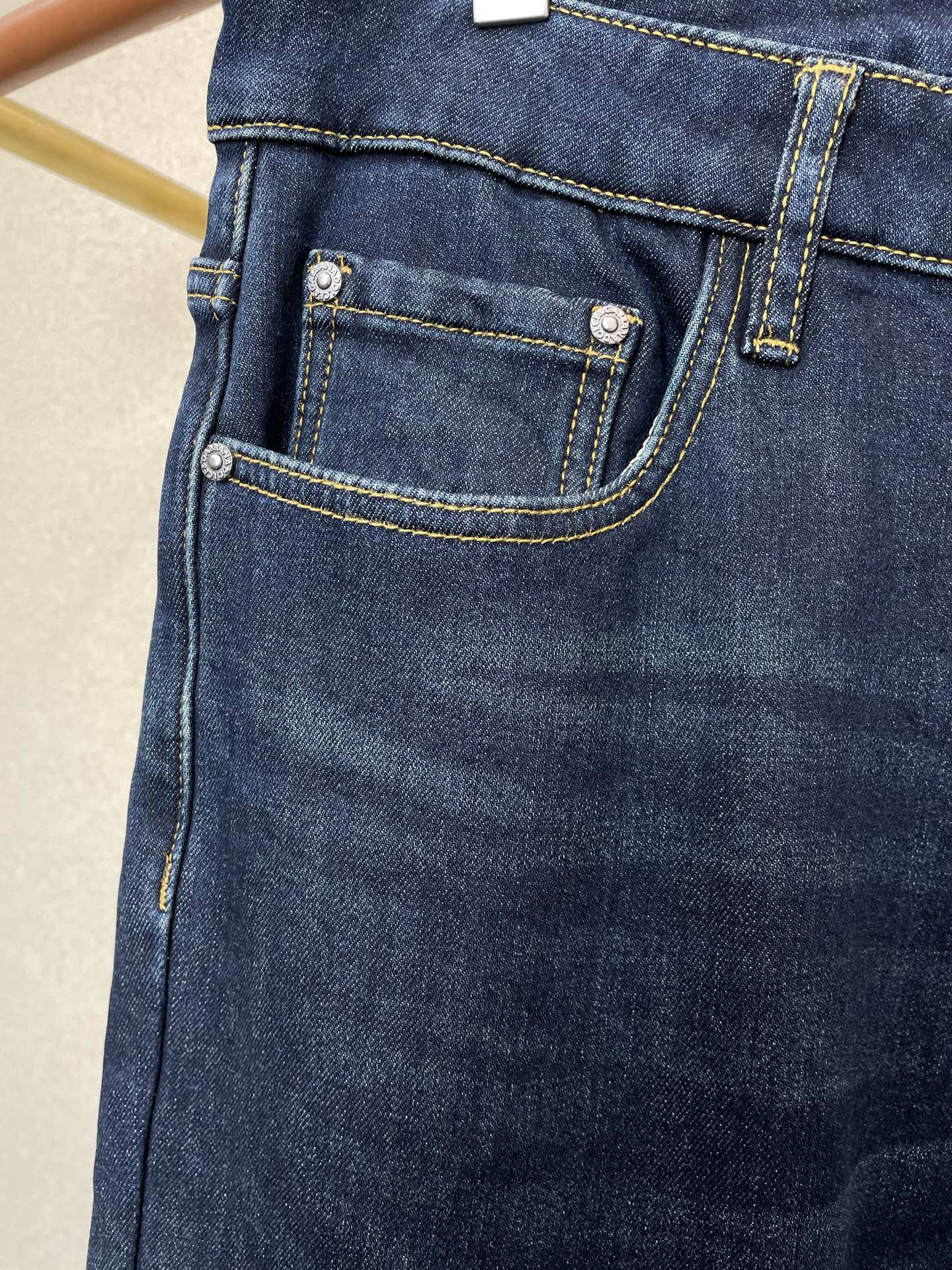 。Dolce&Gabbana杜嘉班纳💥砸锅卖铁都要上的新款新款休闲牛仔裤👖高端版本 专柜定制面料 内里加