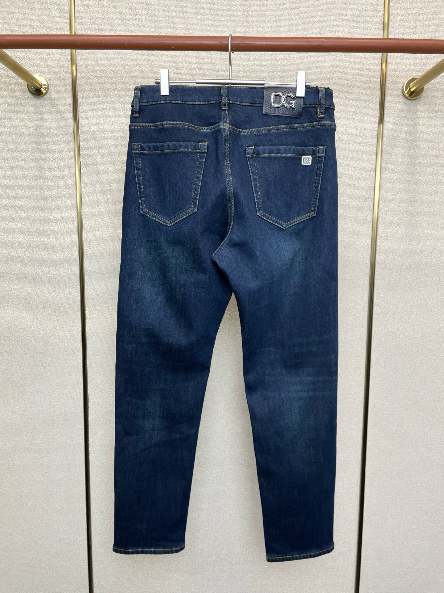 。Dolce&Gabbana杜嘉班纳💥砸锅卖铁都要上的新款新款休闲牛仔裤👖高端版本 专柜定制面料 内里加