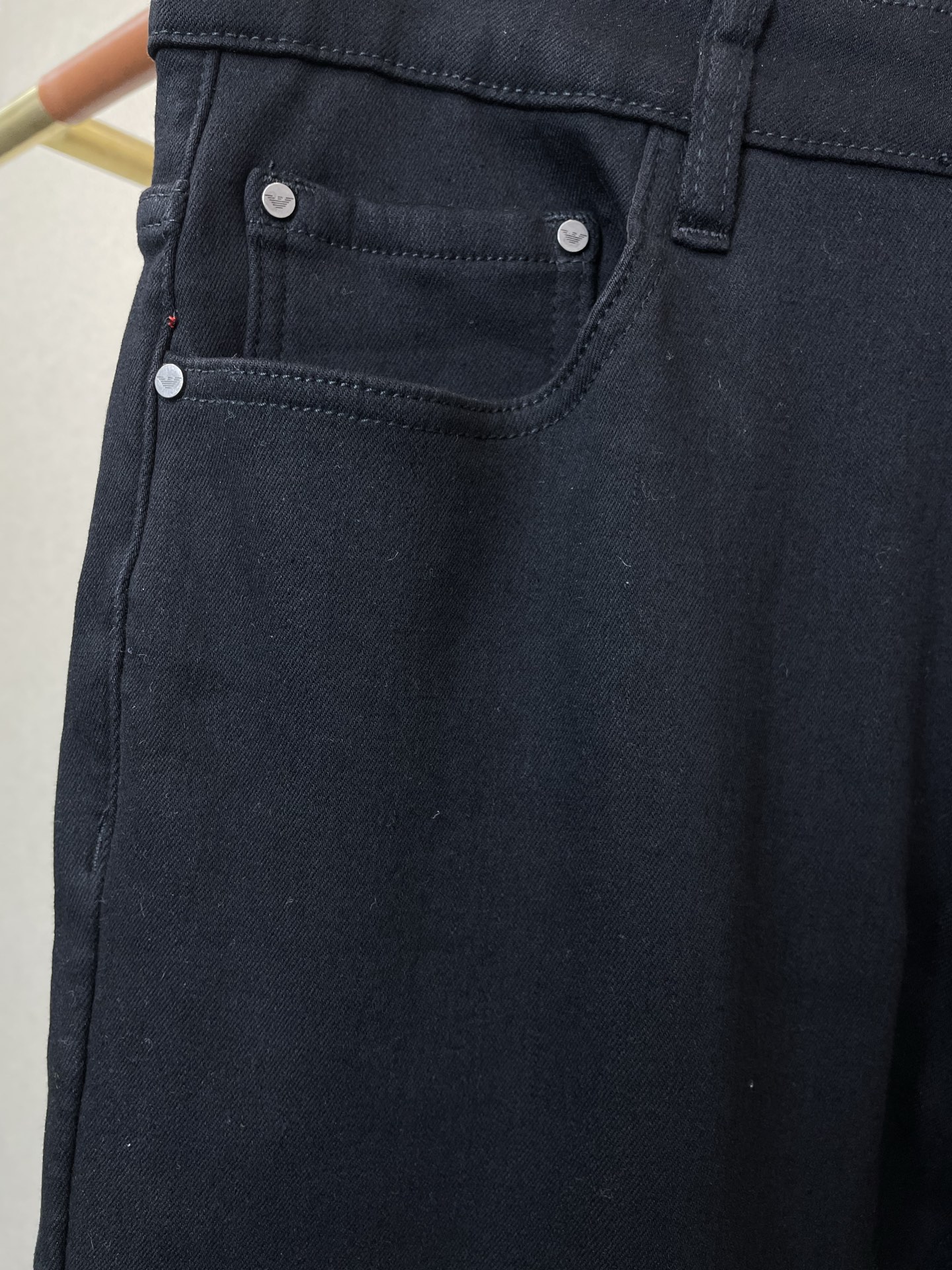 。ARMANI阿玛尼💥砸锅卖铁都要上的新款！新款休闲牛仔裤👖高端版本 专柜定制面料 内里加绒面料 透气舒