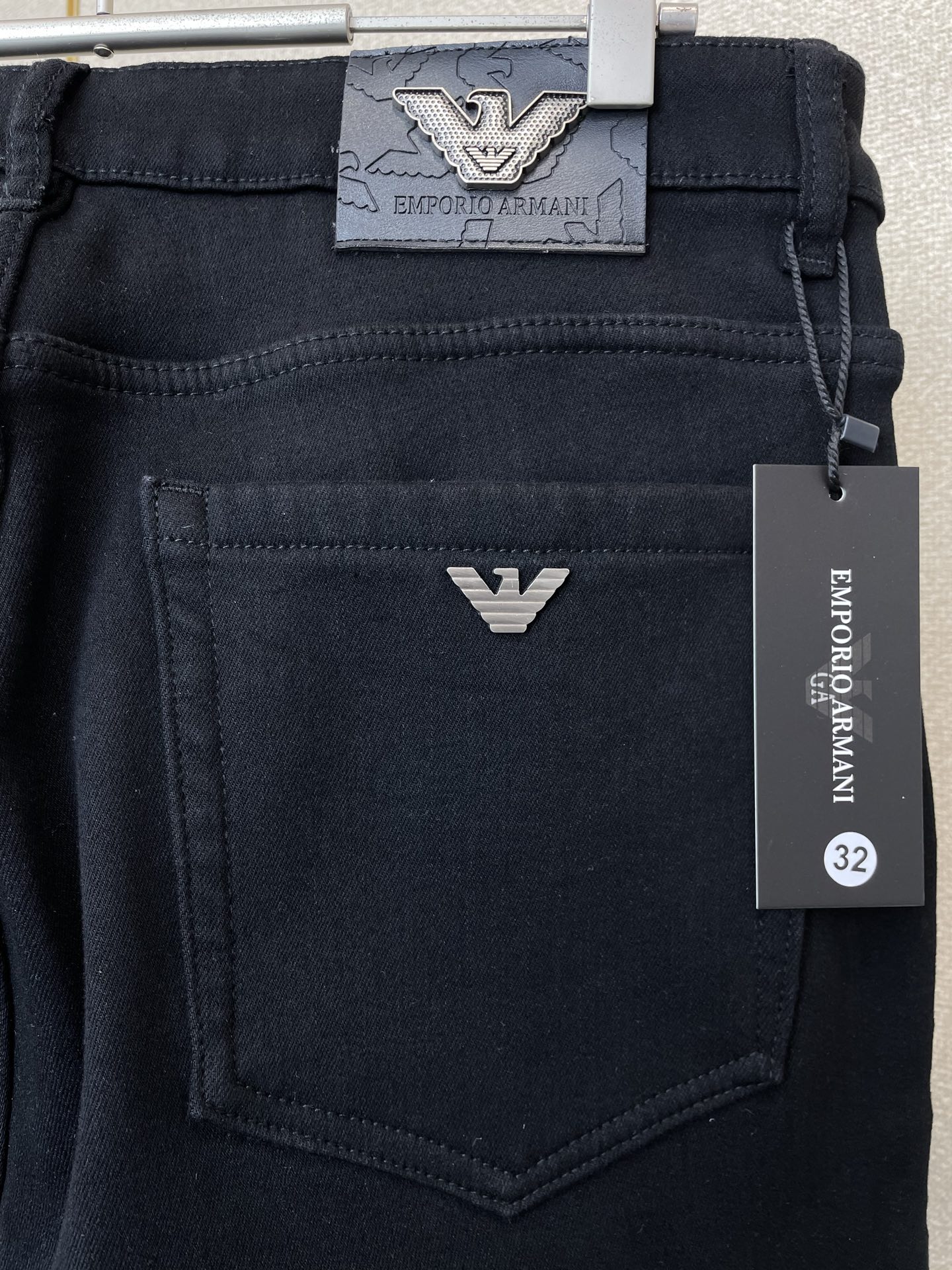 。ARMANI阿玛尼💥砸锅卖铁都要上的新款！新款休闲牛仔裤👖高端版本 专柜定制面料 内里加绒面料 透气舒