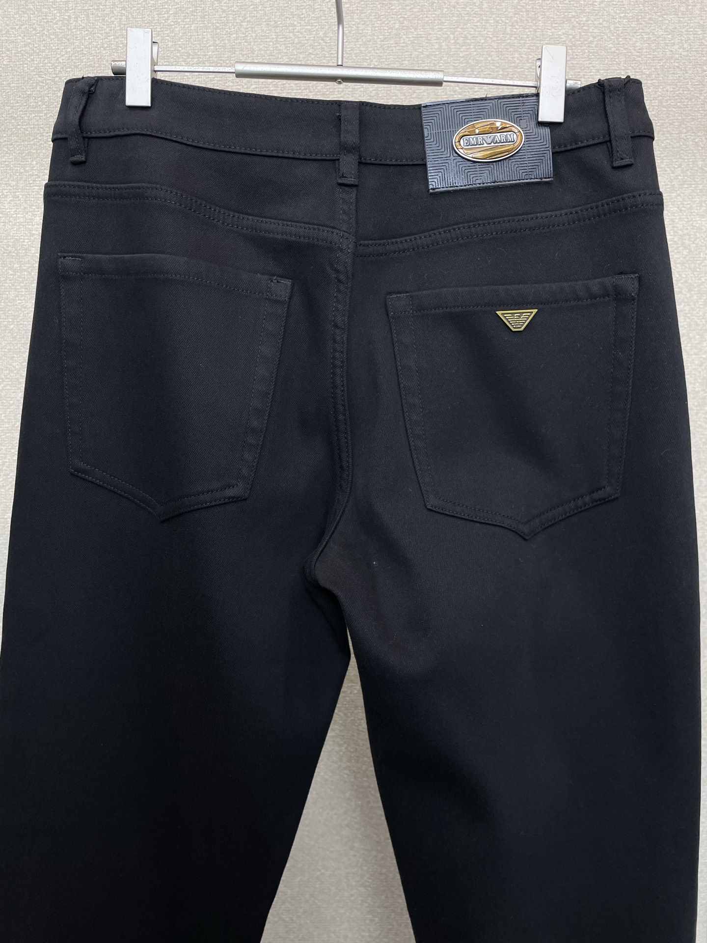 。ARMANI阿玛尼💥砸锅卖铁都要上的新款新款休闲牛仔裤👖高端版本 专柜定制面料 内里加绒面料 透气舒适