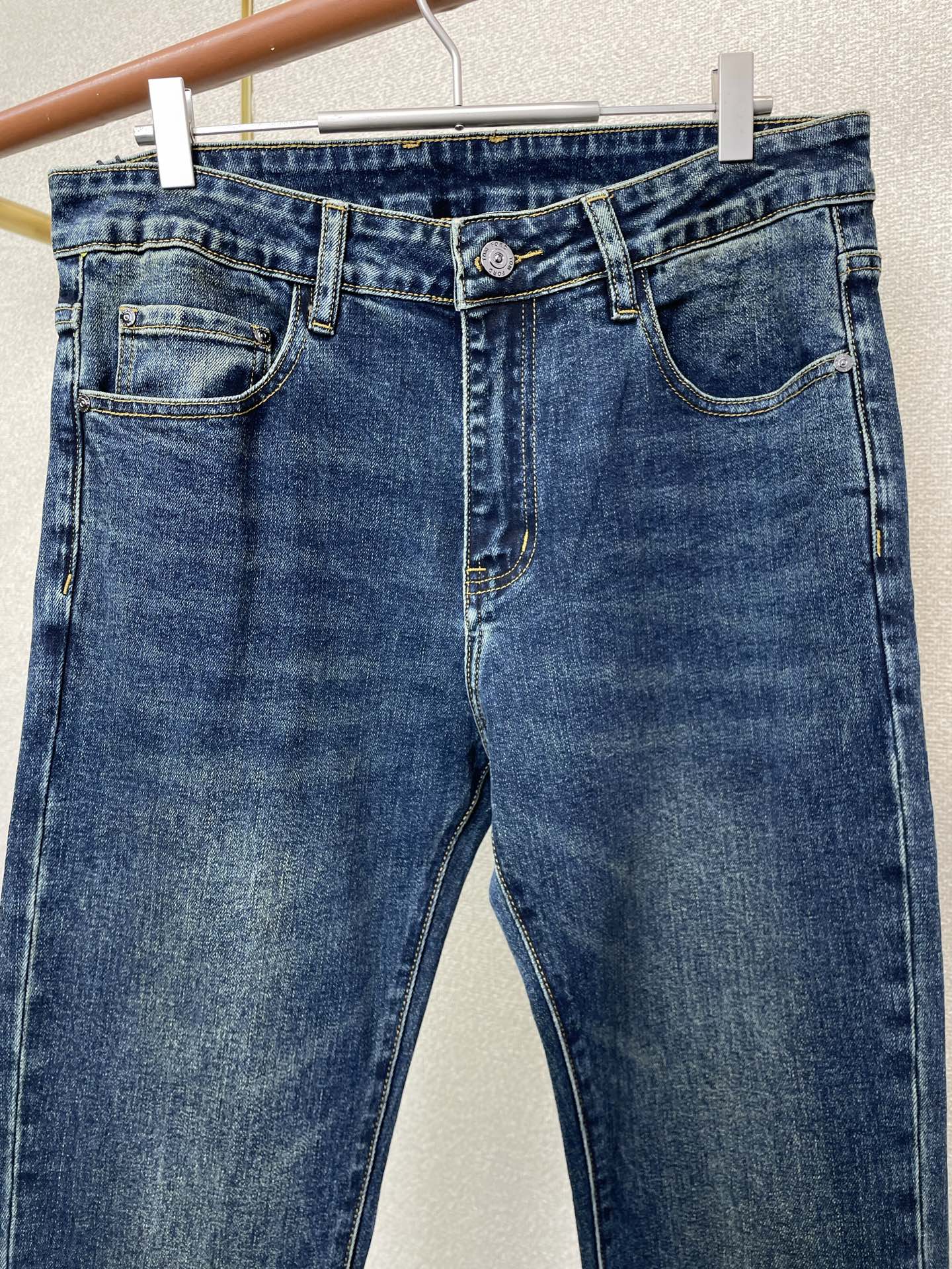 。TOM FORD汤姆福特💥砸锅卖铁都要上的新款！新款休闲牛仔裤👖 高端版本！专柜定制面料 透气舒适度高