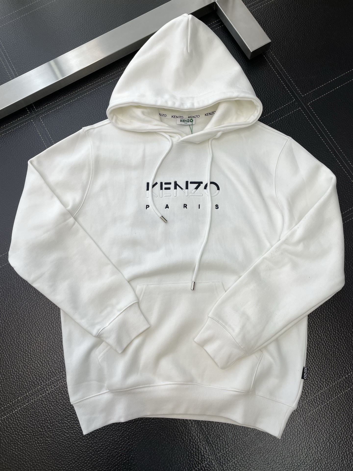 。KENZO肯佐💥砸锅卖铁都要上的新款！新款原单男士休闲连帽卫衣 高端定制 高版本 时尚百搭爆款⚠️⚠️