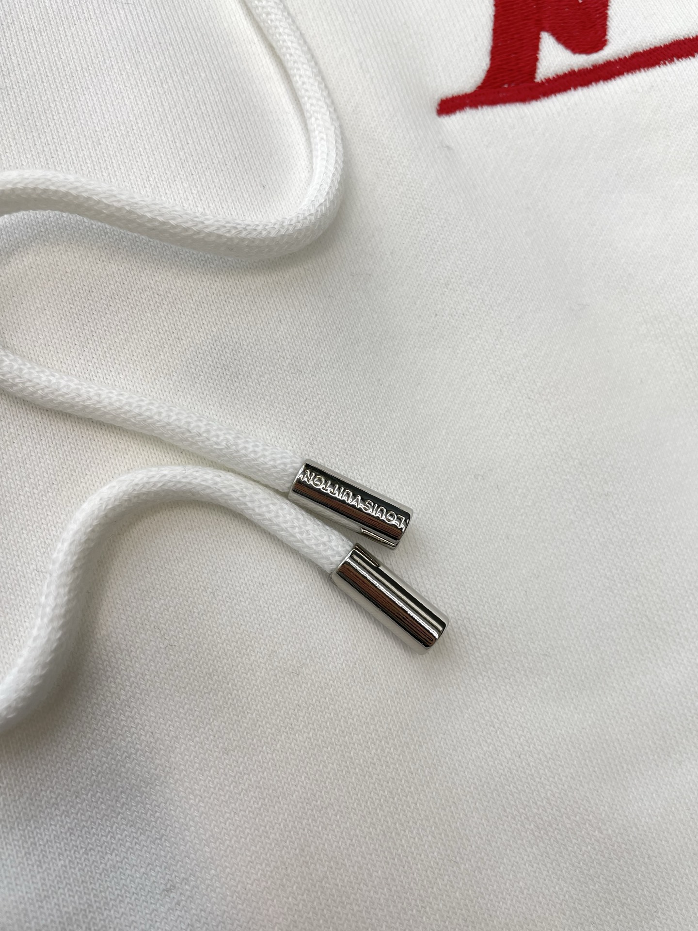 。Louis Vuitton路易威登💥砸锅卖铁都要上的新款！新款原单男士休闲连帽卫衣 高端定制 高版本 