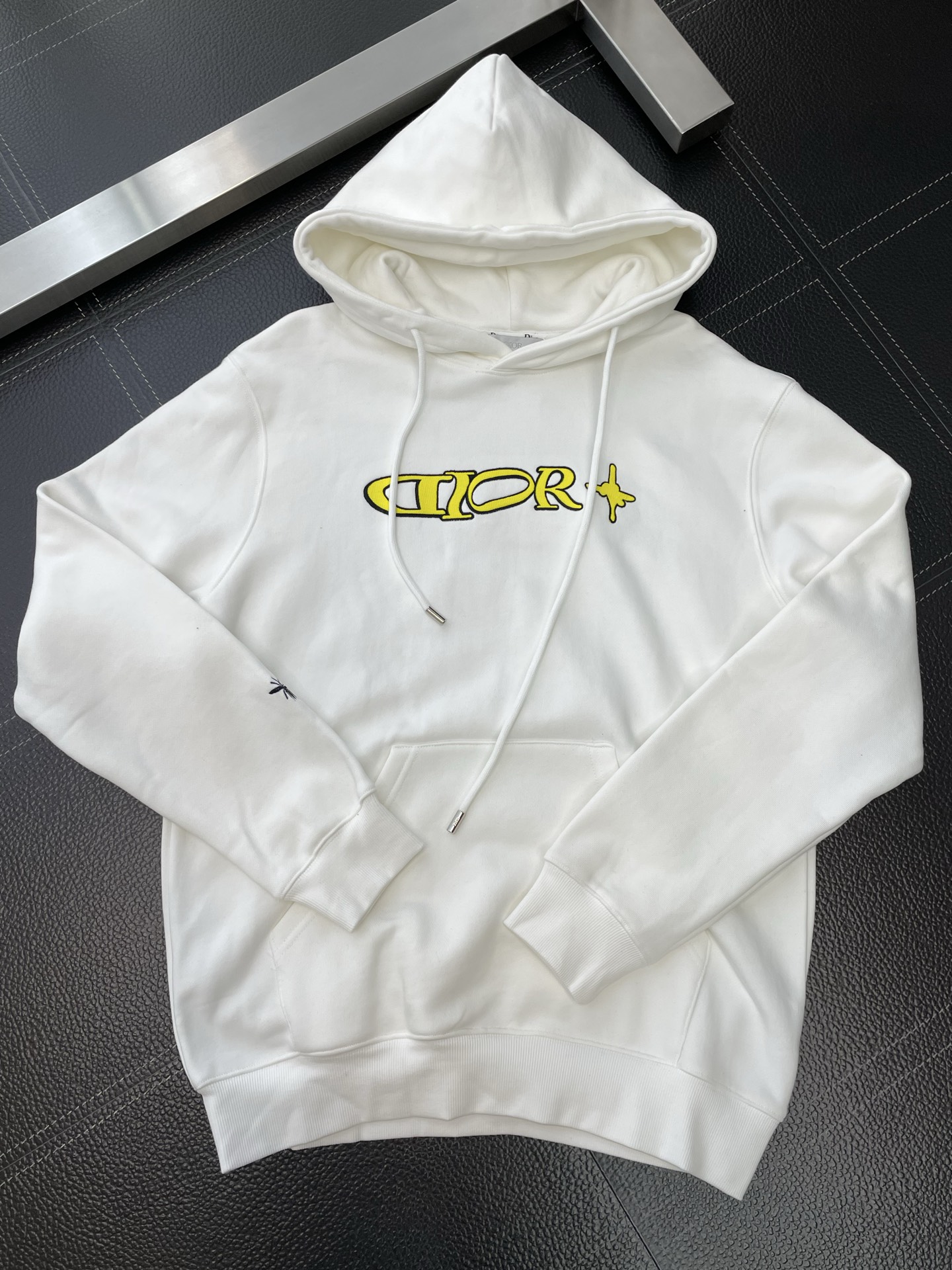 。Dior迪奥💥砸锅卖铁都要上的新款新款原单男士休闲连帽卫衣 高端定制 高版本 时尚百搭爆款⚠️⚠️✨✨