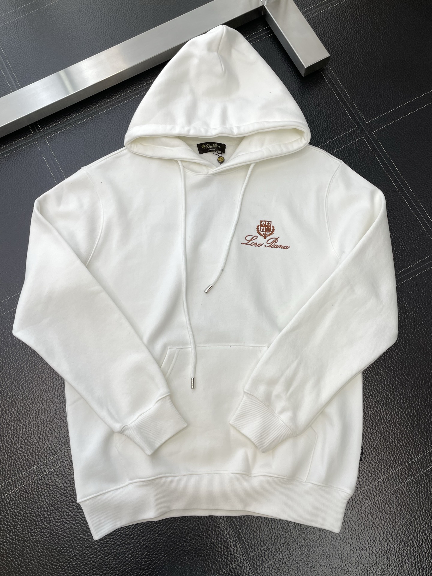 。lP🆕-Loro Piana诺悠翩雅💥砸锅卖铁都要上的新款！新款原单男士休闲连帽卫衣 高端定制 高版本