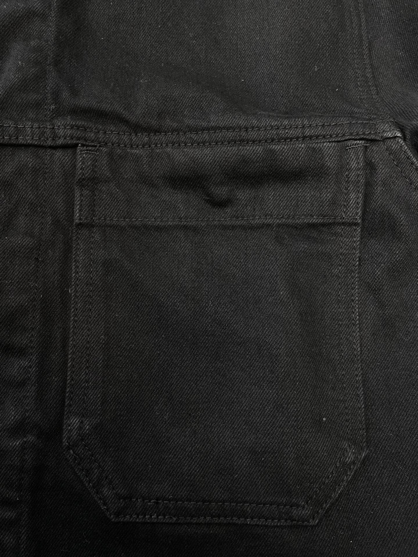 。STONE ISLAND石头岛💥砸锅卖铁都要上的新款！最新时尚牛仔外套 纯色翻领粒扣牛仔夹克外套 经典