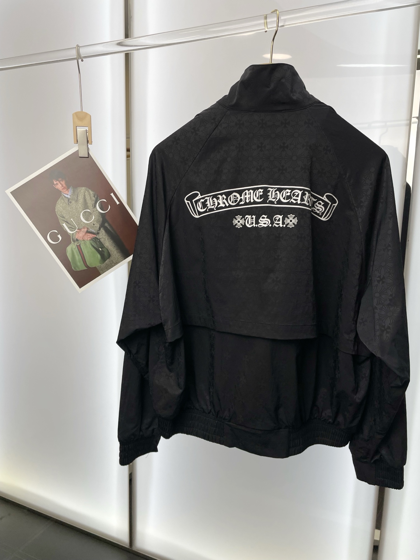 。Chrome hearts克罗心💥砸锅卖铁都要上的新款！最新时尚夹克 纯色克罗心满印暗纹Logo卷轴拉