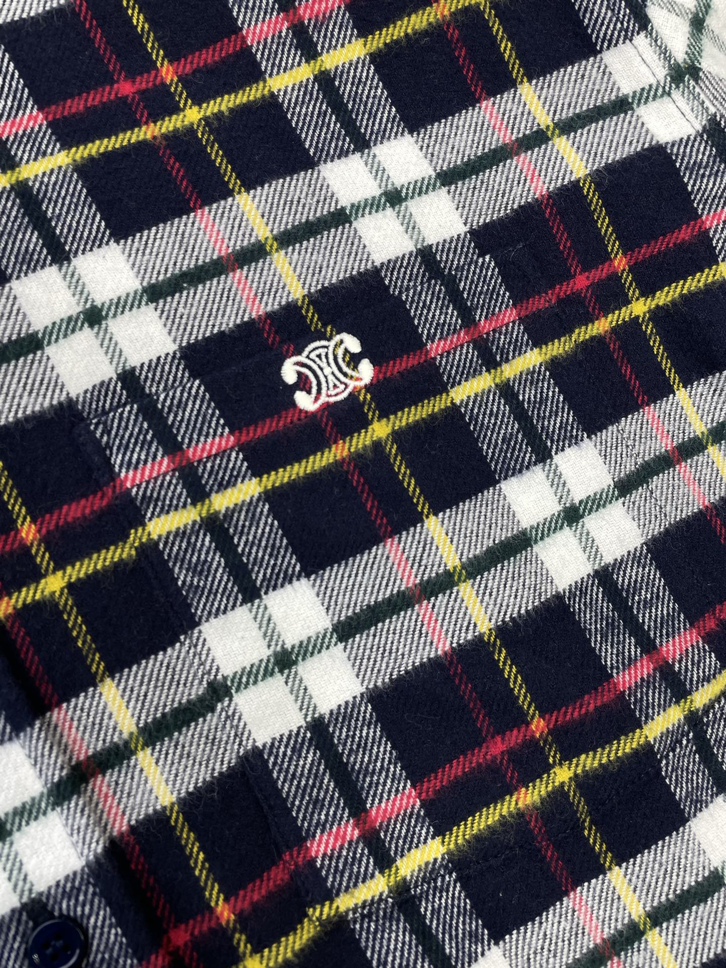 。CELINE赛琳💥砸锅卖铁都要上的新款！最新时尚衬衫 羊毛宽松衬衫 经典设计与颜值爆棚的外套 品质更是