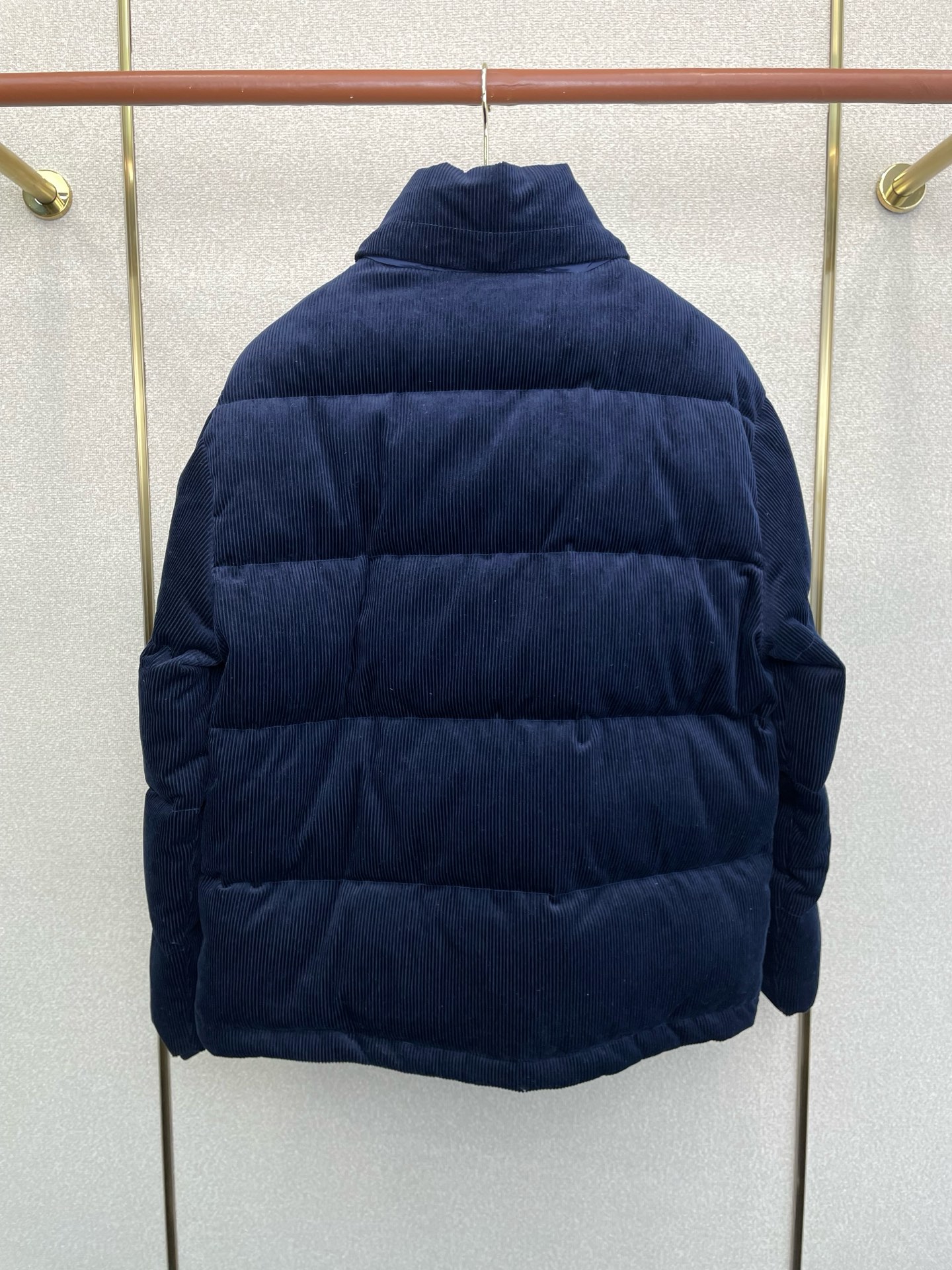 。羽绒服-Burberry巴宝莉💥砸锅卖铁都要上的新款！新款羽绒服 灯芯绒立领羽绒服 贸易公司渠道稀出，