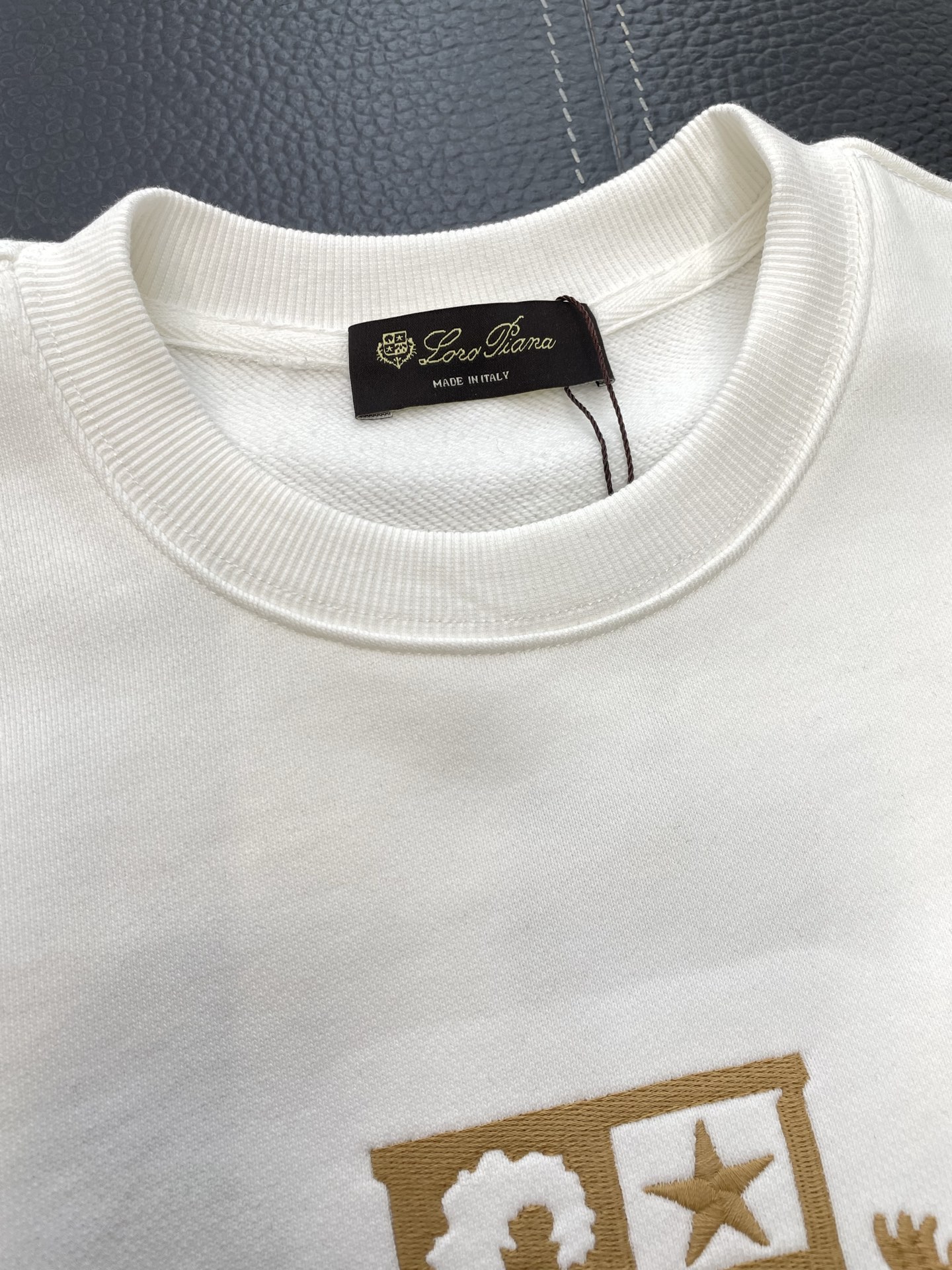 。lP🆕-Loro Piana诺悠翩雅💥独家专供新款原单男士休闲卫衣 高端定制 高版本 时尚百搭爆款⚠️