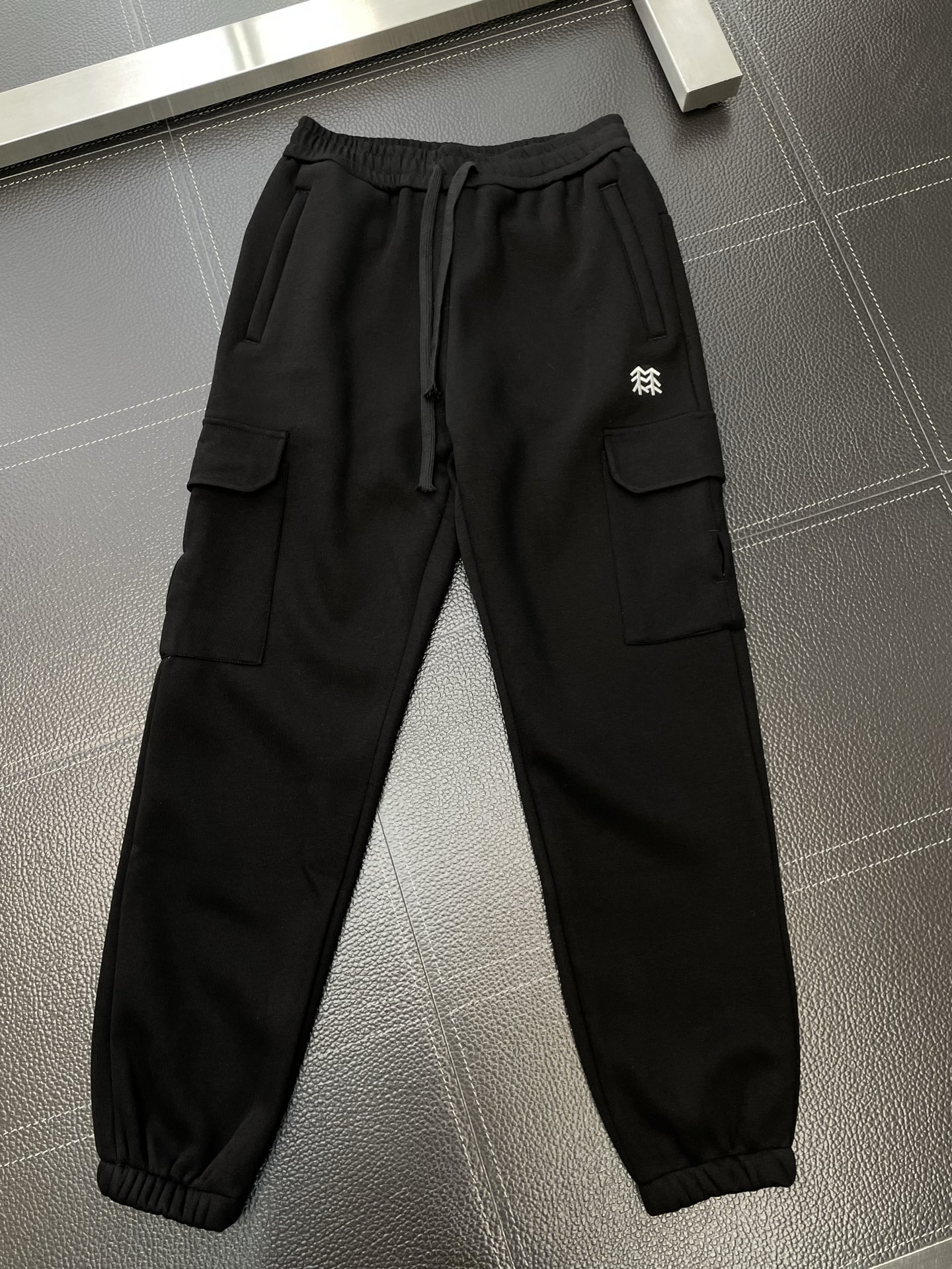 。KOLON SPORTS💥砸锅卖铁都要上的新款新款 休闲加绒裤 束脚裤 高端版本！专柜定制面料 透气舒