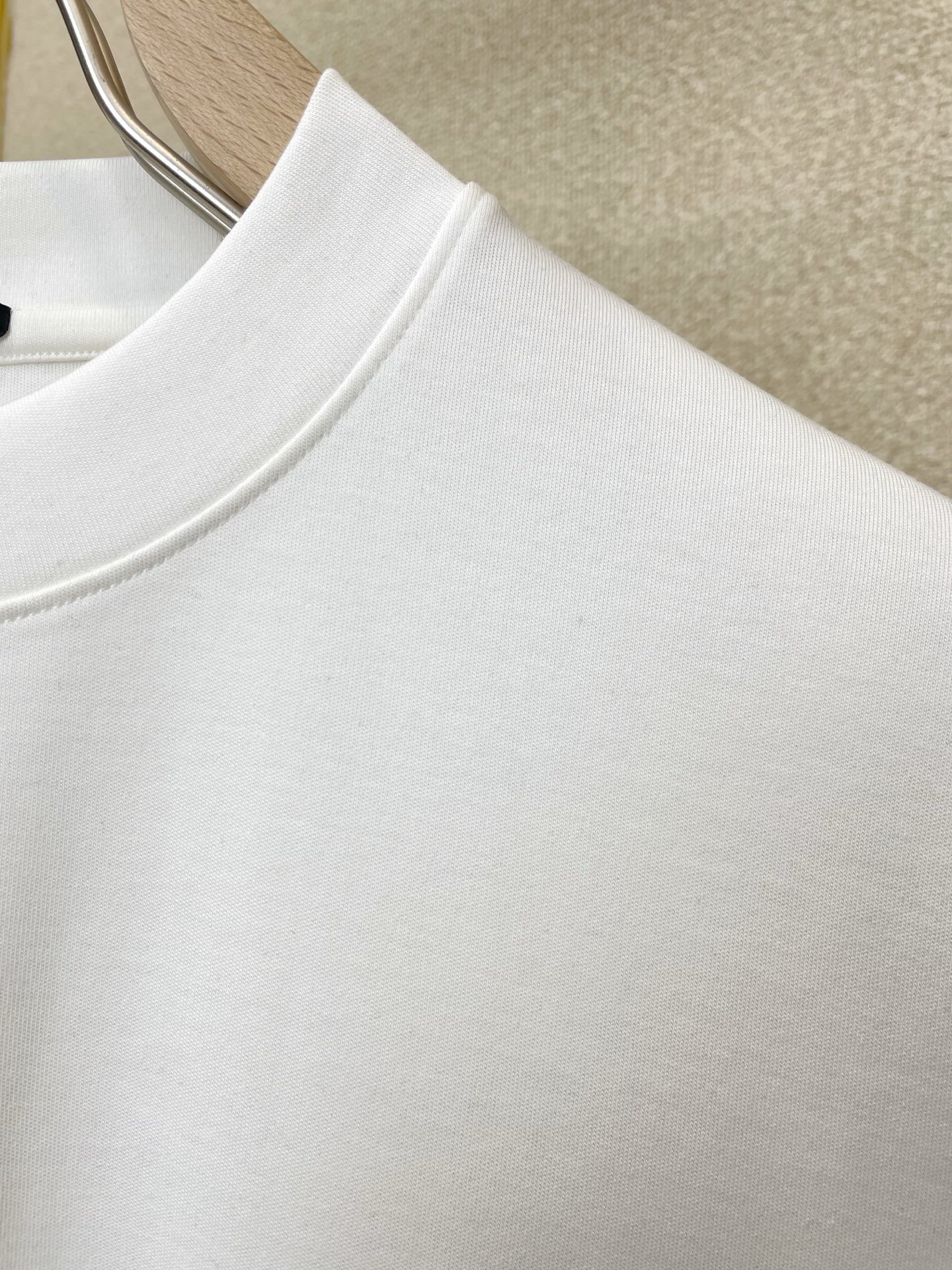 。Burberry巴宝莉💥砸锅卖铁都要上的新款新款原单男士休闲短袖 高端定制 高端版本 时尚百搭爆款⚠️