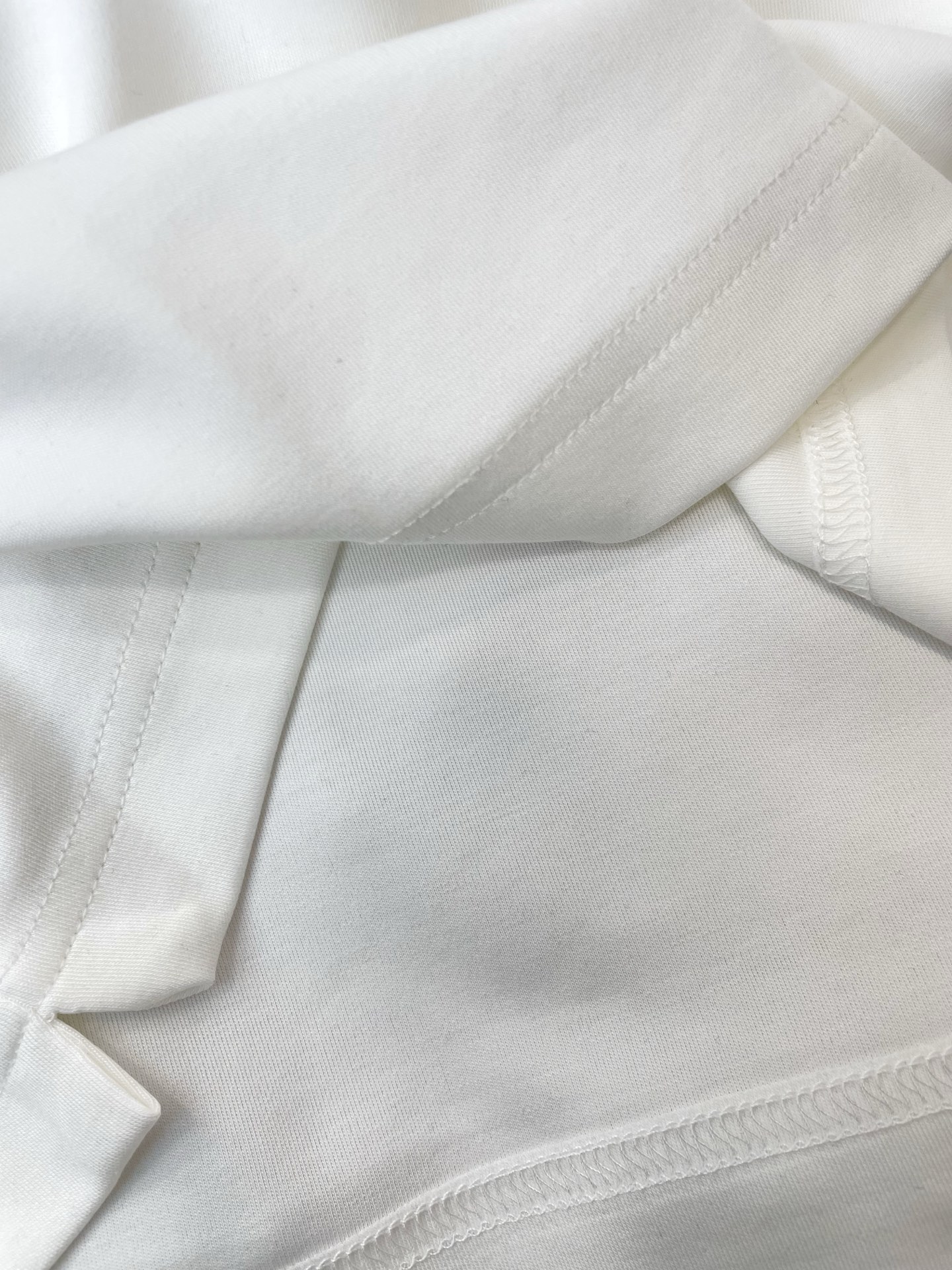 。Burberry巴宝莉💥砸锅卖铁都要上的新款新款原单男士休闲长袖 高端定制 高端版本 时尚百搭爆款⚠️