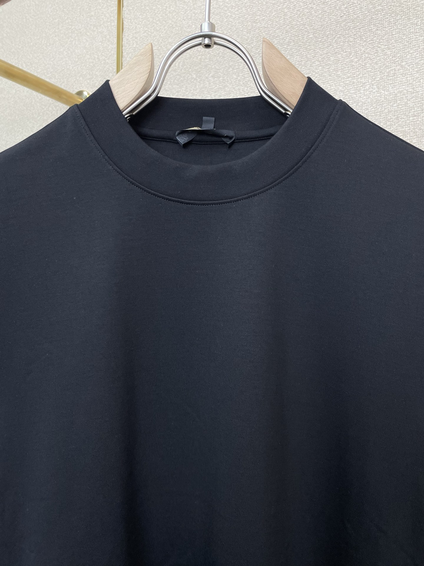 。Dior迪奥💥砸锅卖铁都要上的新款新款原单男士休闲短袖 高端定制 高端版本 时尚百搭爆款⚠️⚠️✨✨进