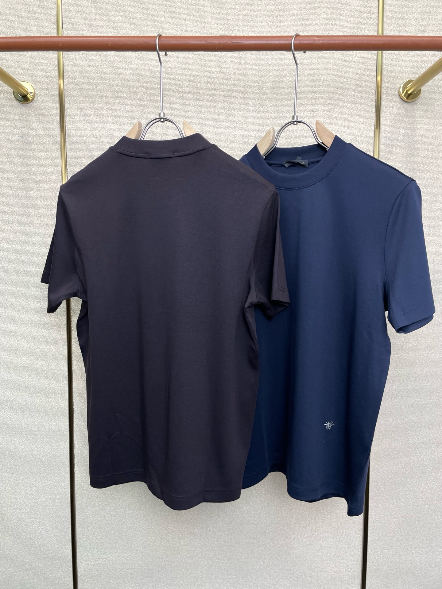 。Dior迪奥💥砸锅卖铁都要上的新款新款原单男士休闲短袖 高端定制 高端版本 时尚百搭爆款⚠️⚠️✨✨进