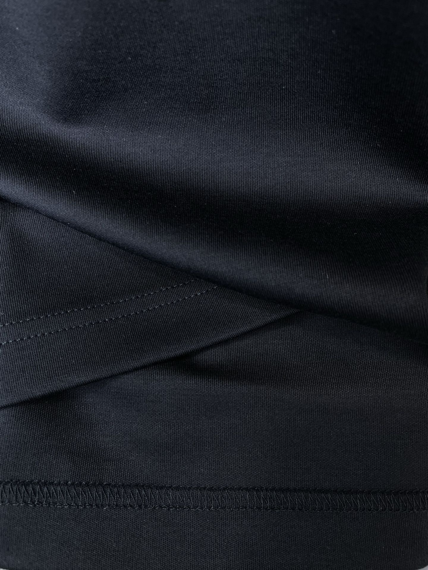 。Dior迪奥💥砸锅卖铁都要上的新款新款原单男士休闲短袖 高端定制 高端版本 时尚百搭爆款⚠️⚠️✨✨进