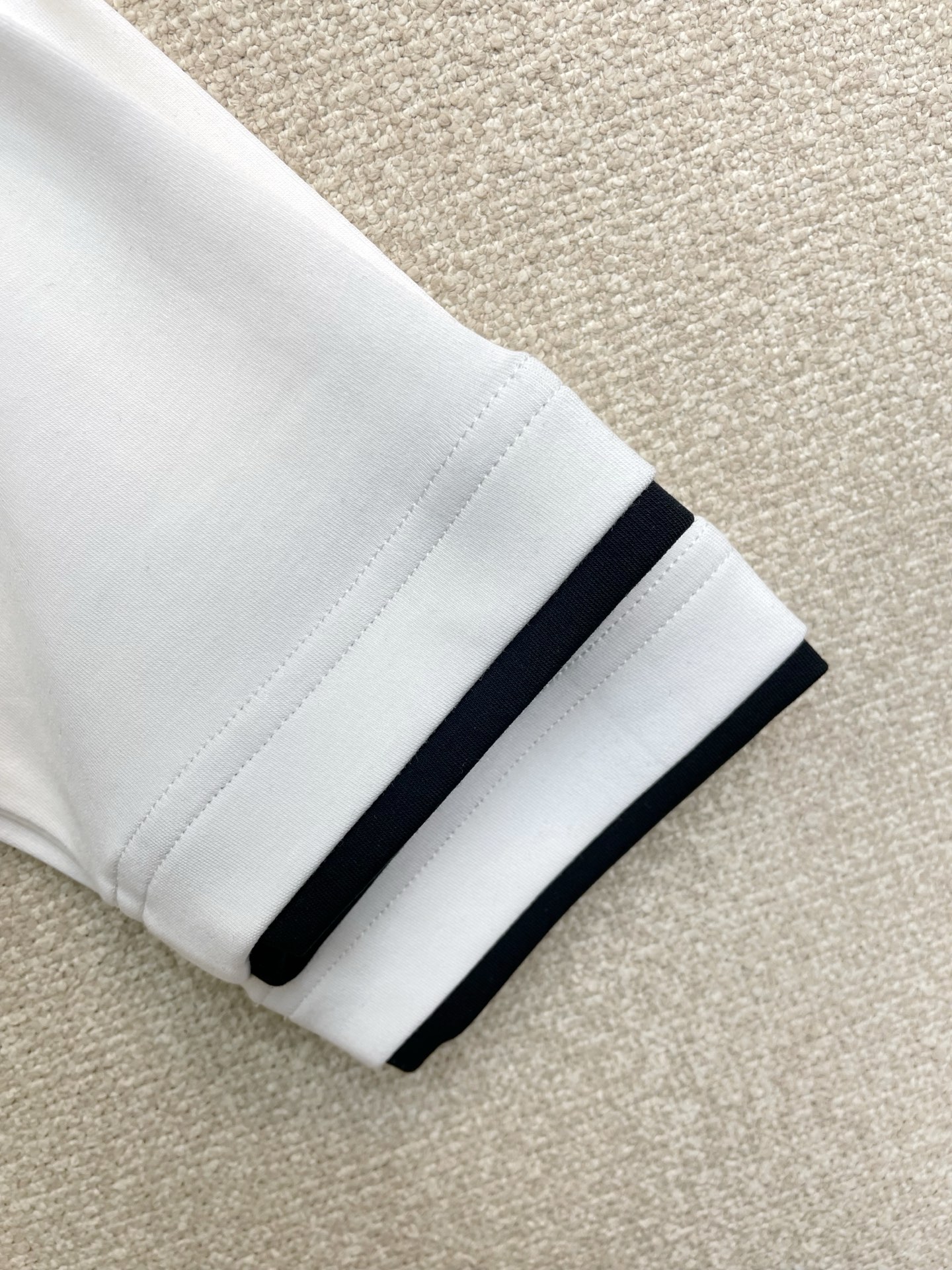 。Prada普拉达💥砸锅卖铁都要上的新款新款原单男士休闲长袖 高端定制 高端版本 时尚百搭爆款⚠️⚠️✨