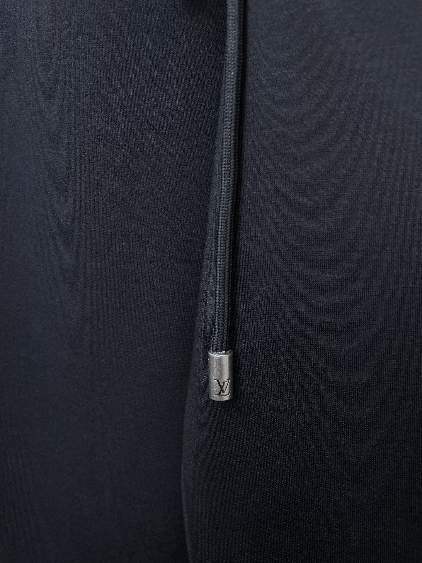 /套。Louis Vuitton路易威登💥砸锅卖铁都要上的新款新款专柜同款休闲套装，高级感满满！细节精致