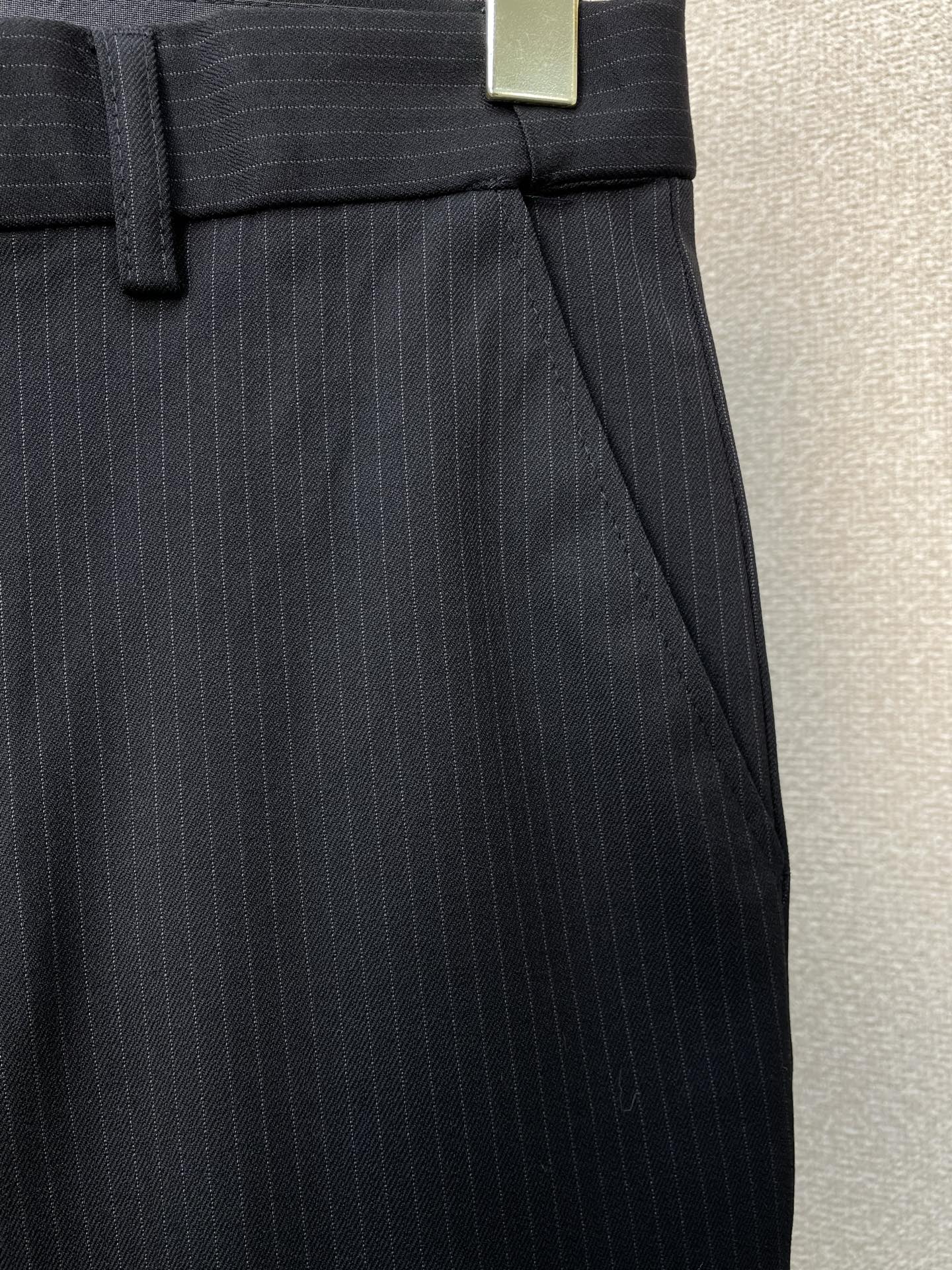 支持跨年售后！。Louis Vuitton路易威登💥独家专供新款休闲西裤 高端版本！专柜定制面料 透气舒