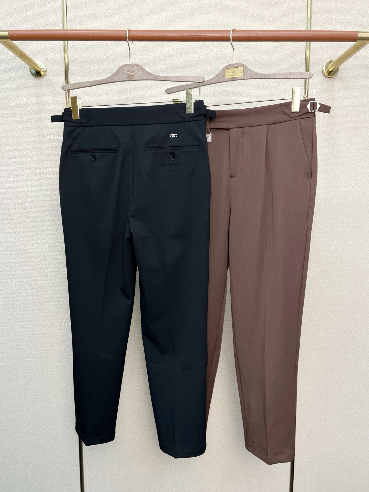 支持跨年售后！。Dolce&Gabbana杜嘉班纳💥独家专供新款休闲西裤 高端版本！专柜定制面料 透气舒