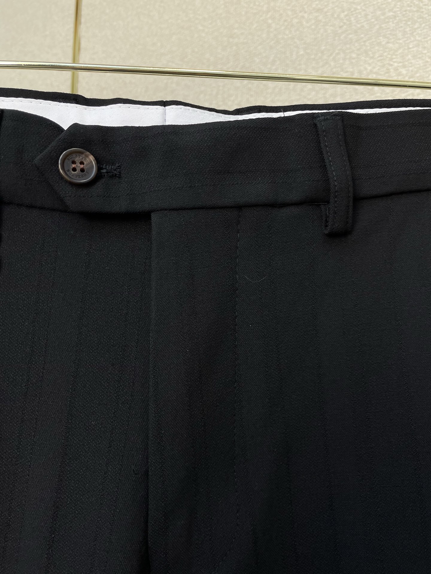 支持跨年售后！。Burberry巴宝莉💥独家专供新款休闲西裤 高端版本！专柜定制面料 透气舒适度高，细节