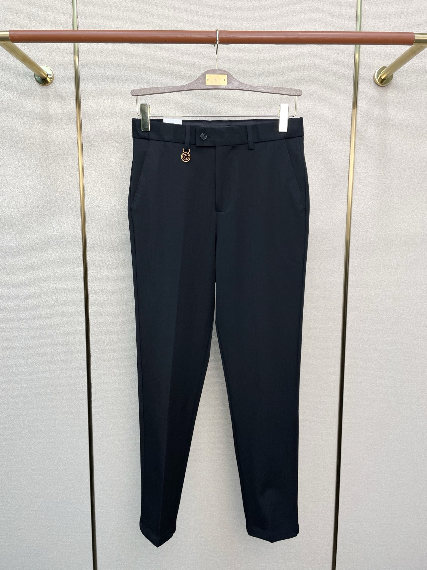 支持跨年售后！。Gucci古驰💥独家专供新款休闲西裤 高端版本！专柜定制面料 透气舒适度高，细节无可挑剔