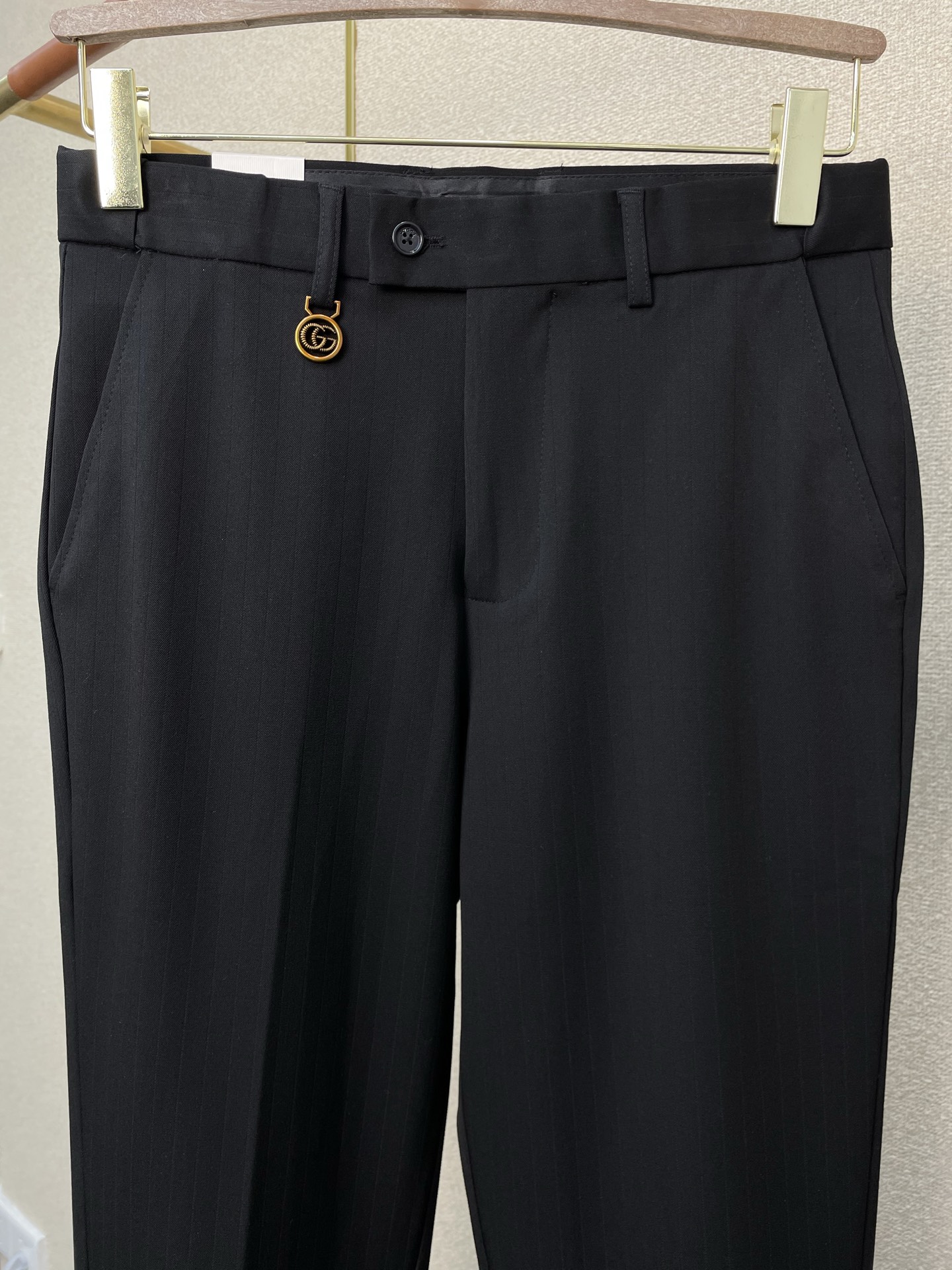 支持跨年售后！。Gucci古驰💥独家专供新款休闲西裤 高端版本！专柜定制面料 透气舒适度高，细节无可挑剔