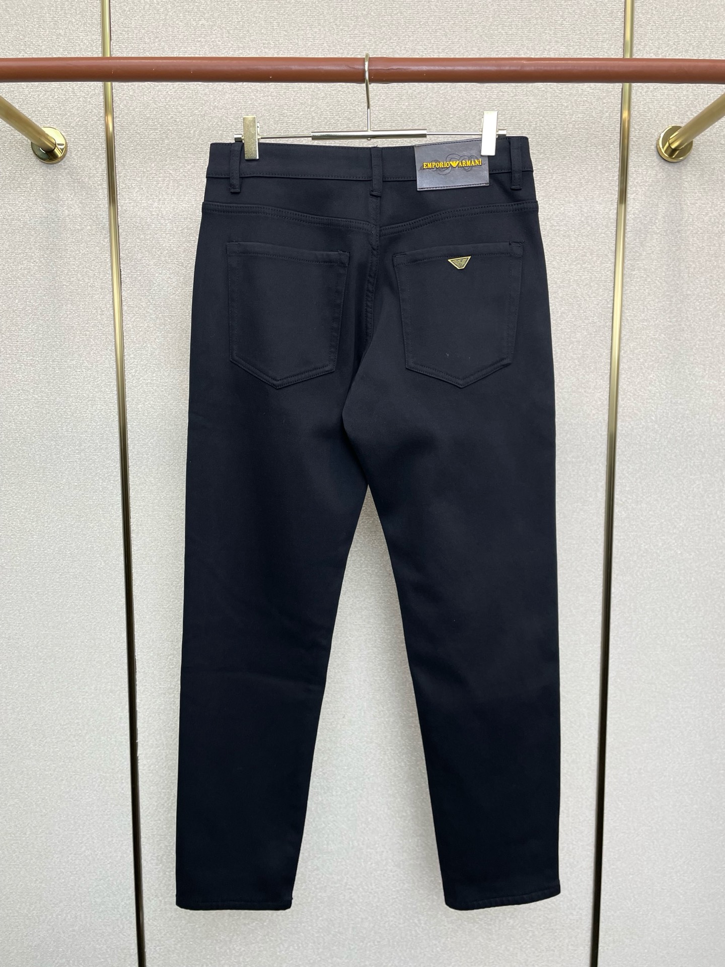 。ARMANI阿玛尼💥独家专供新款休闲牛仔裤👖高端版本！专柜定制加绒面料 透气舒适度高，细节无可挑剔，品