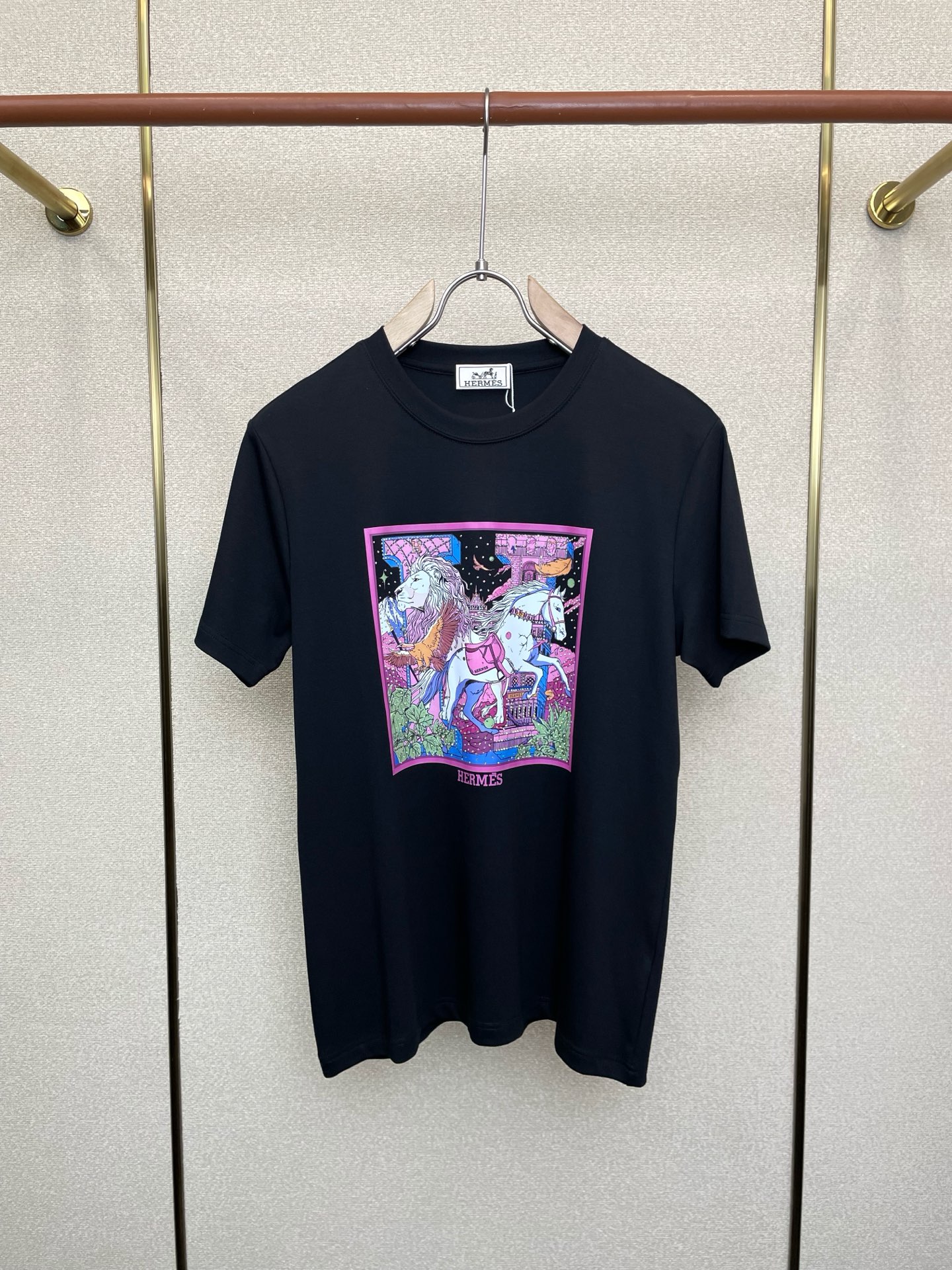 。Hermès爱马仕💥独家专供新款原单男士休闲短袖 高端定制 高端版本 时尚百搭爆款⚠️⚠️✨✨进口面料