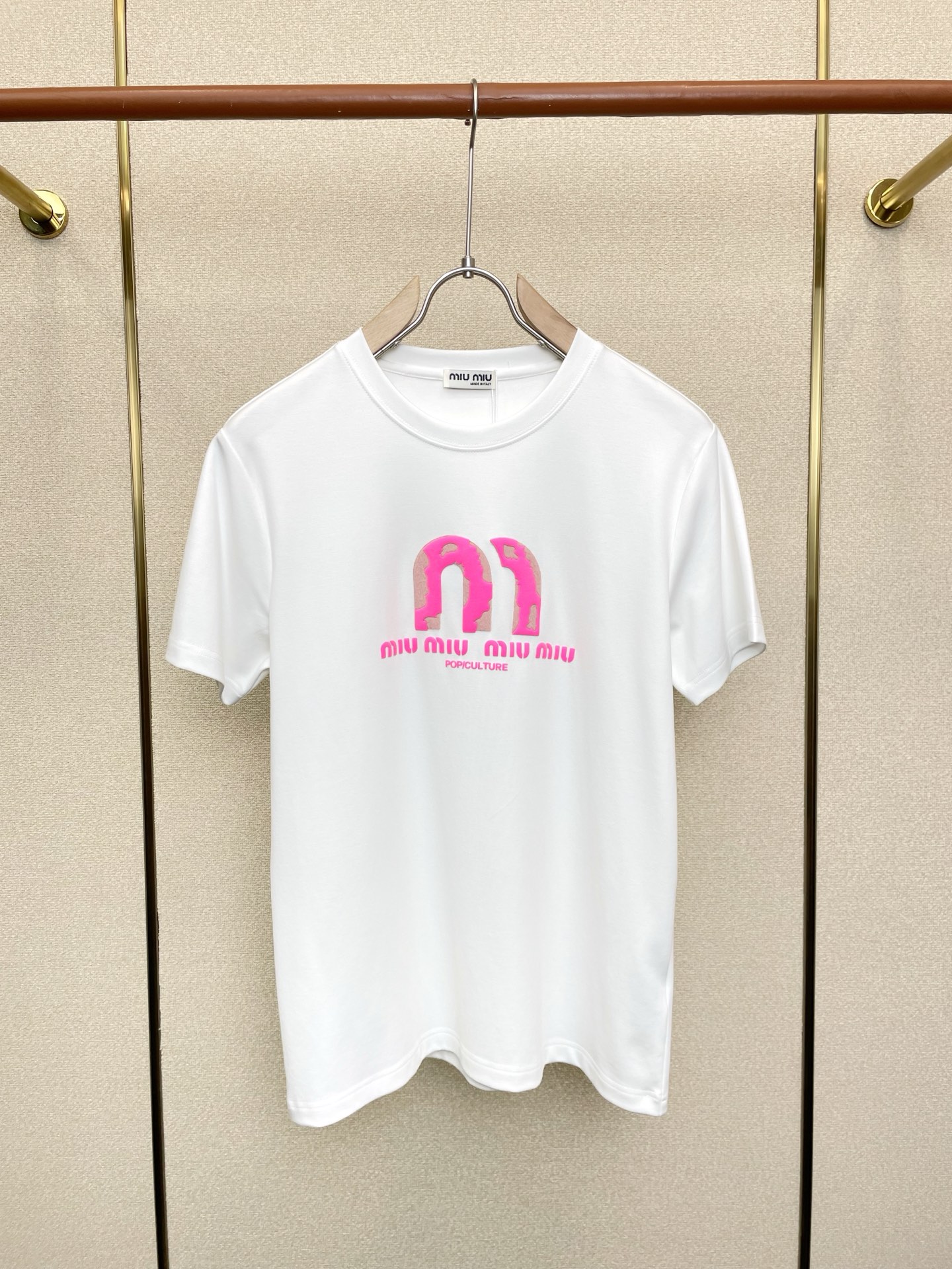 。Miumiu谬谬💥独家专供新款原单男士休闲短袖 高端定制 高端版本 时尚百搭爆款⚠️⚠️✨✨进口面料 