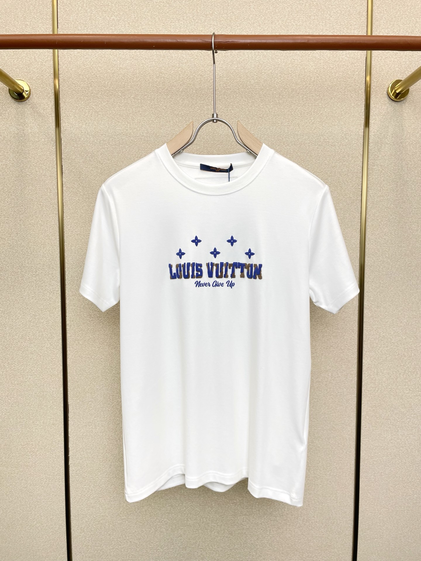 。Louis Vuitton路易威登💥独家专供新款原单男士休闲短袖 高端定制 高端版本 时尚百搭爆款⚠️