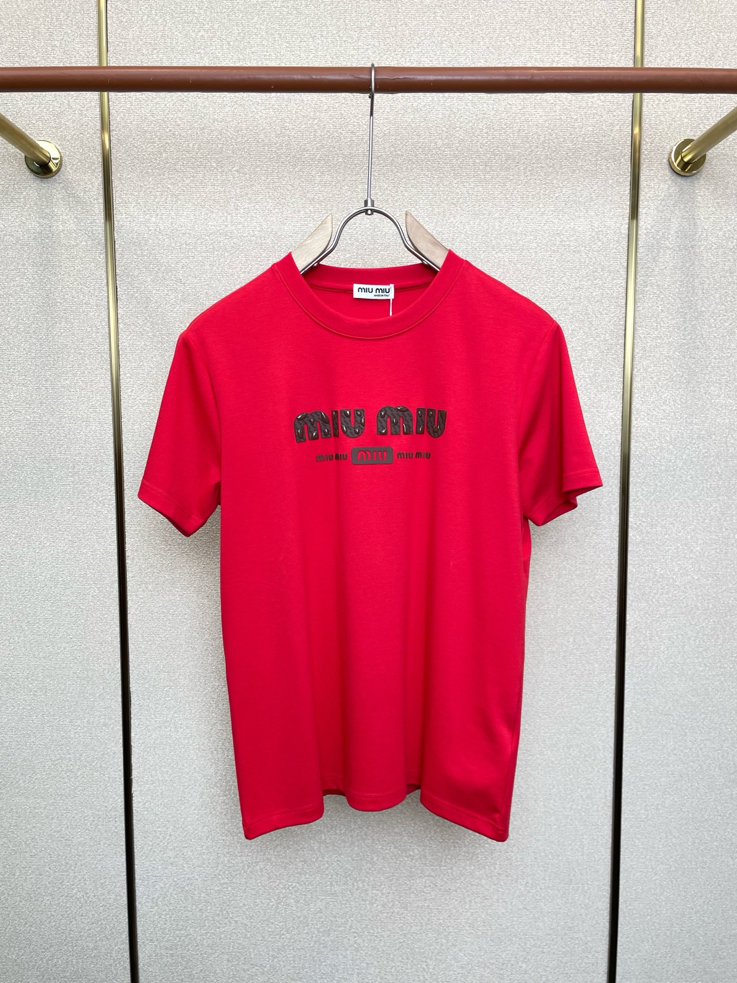 。Miumiu谬谬💥独家专供新款原单男士休闲短袖 高端定制 高端版本 时尚百搭爆款⚠️⚠️✨✨进口面料 