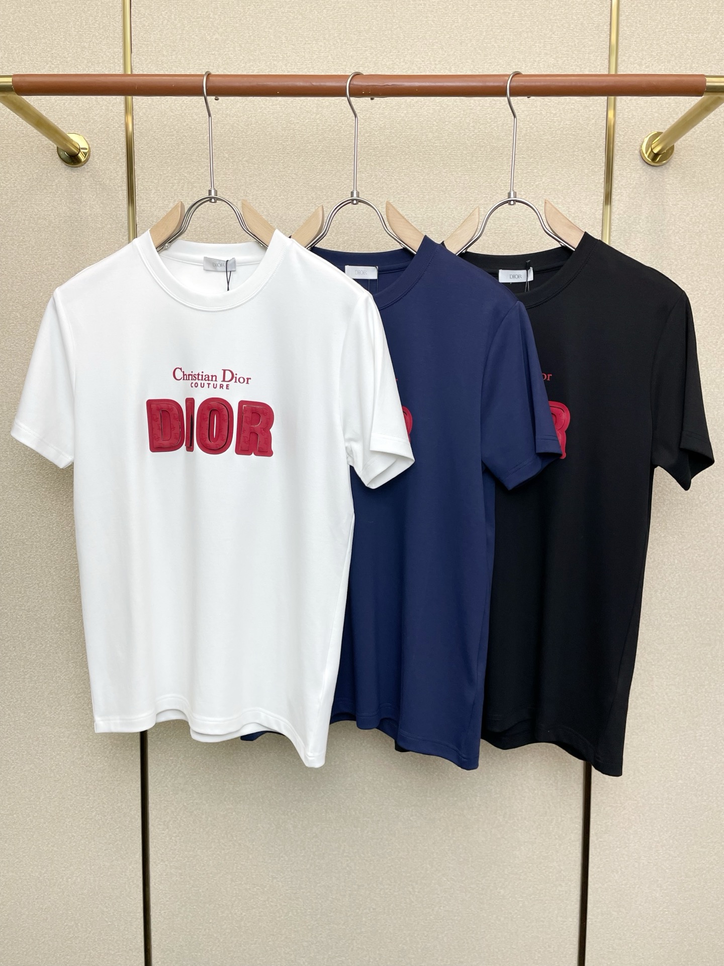 。Dior迪奥💥独家专供新款原单男士休闲短袖 高端定制 高端版本 时尚百搭爆款⚠️⚠️✨✨进口面料 手感