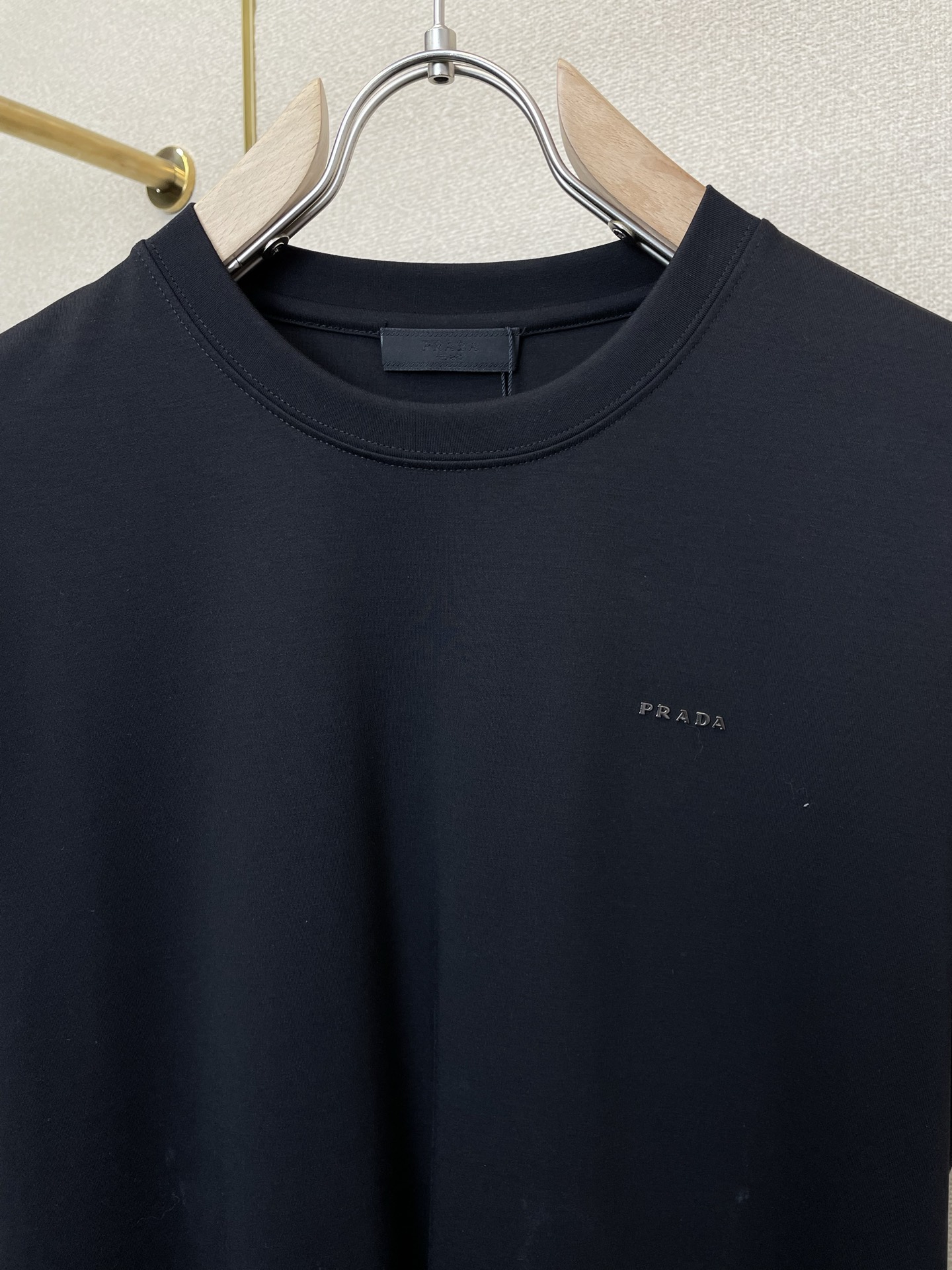 。Prada普拉达💥独家专供新款原单男士休闲短袖 高端定制 高端版本 时尚百搭爆款⚠️⚠️✨✨进口面料 