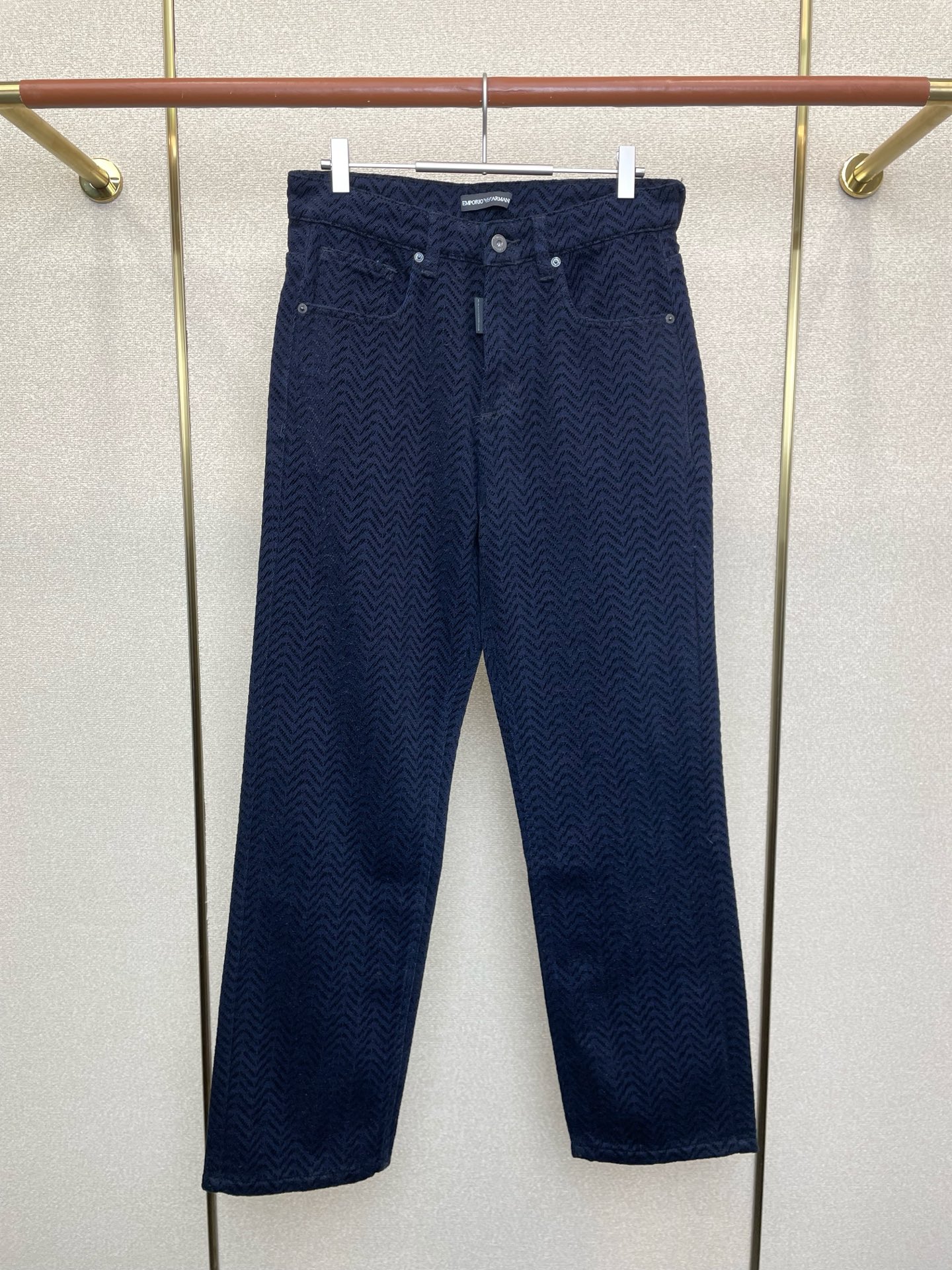 。ARMANI阿玛尼💥独家专供新款休闲牛仔裤👖高端版本！专柜定制面料 透气舒适度高，细节无可挑剔，品牌元