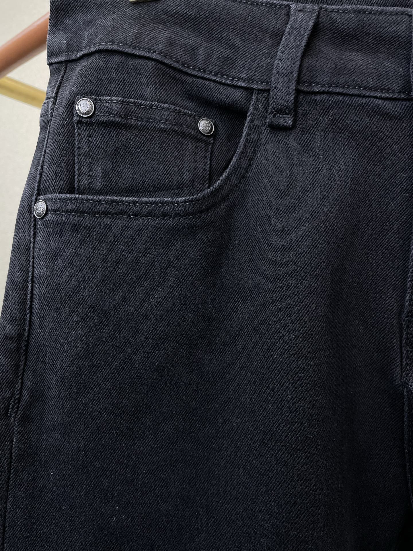 。lP🆕-Loro Piana诺悠翩雅💥独家专供新款休闲牛仔裤👖高端版本！专柜定制面料 透气舒适度高，细