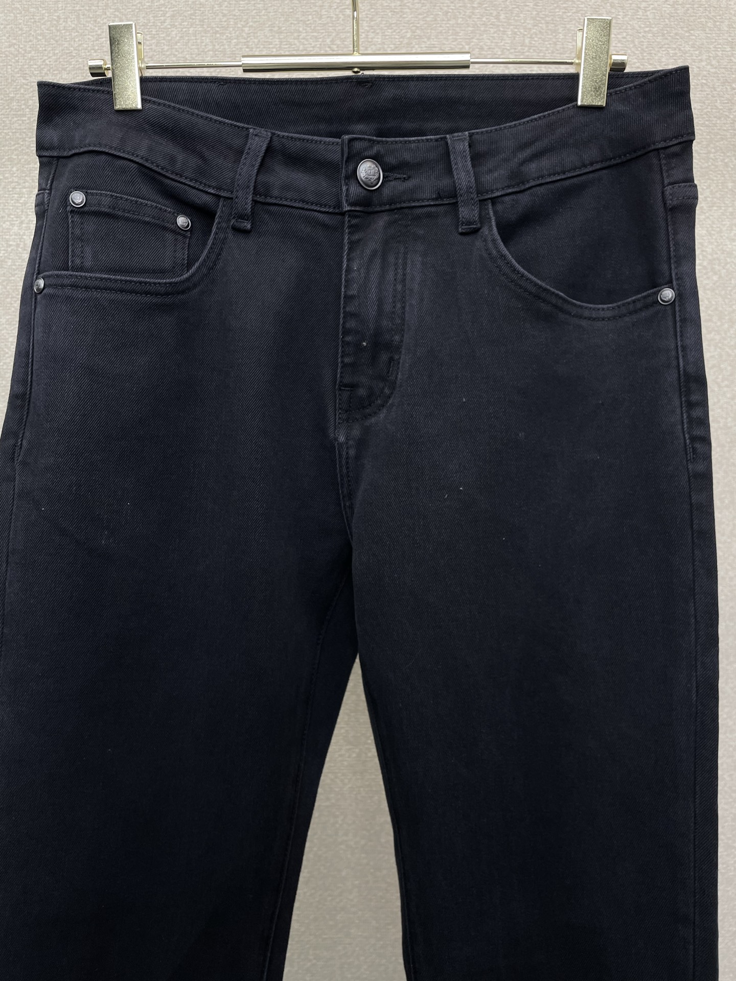 。lP🆕-Loro Piana诺悠翩雅💥独家专供新款休闲牛仔裤👖高端版本！专柜定制面料 透气舒适度高，细